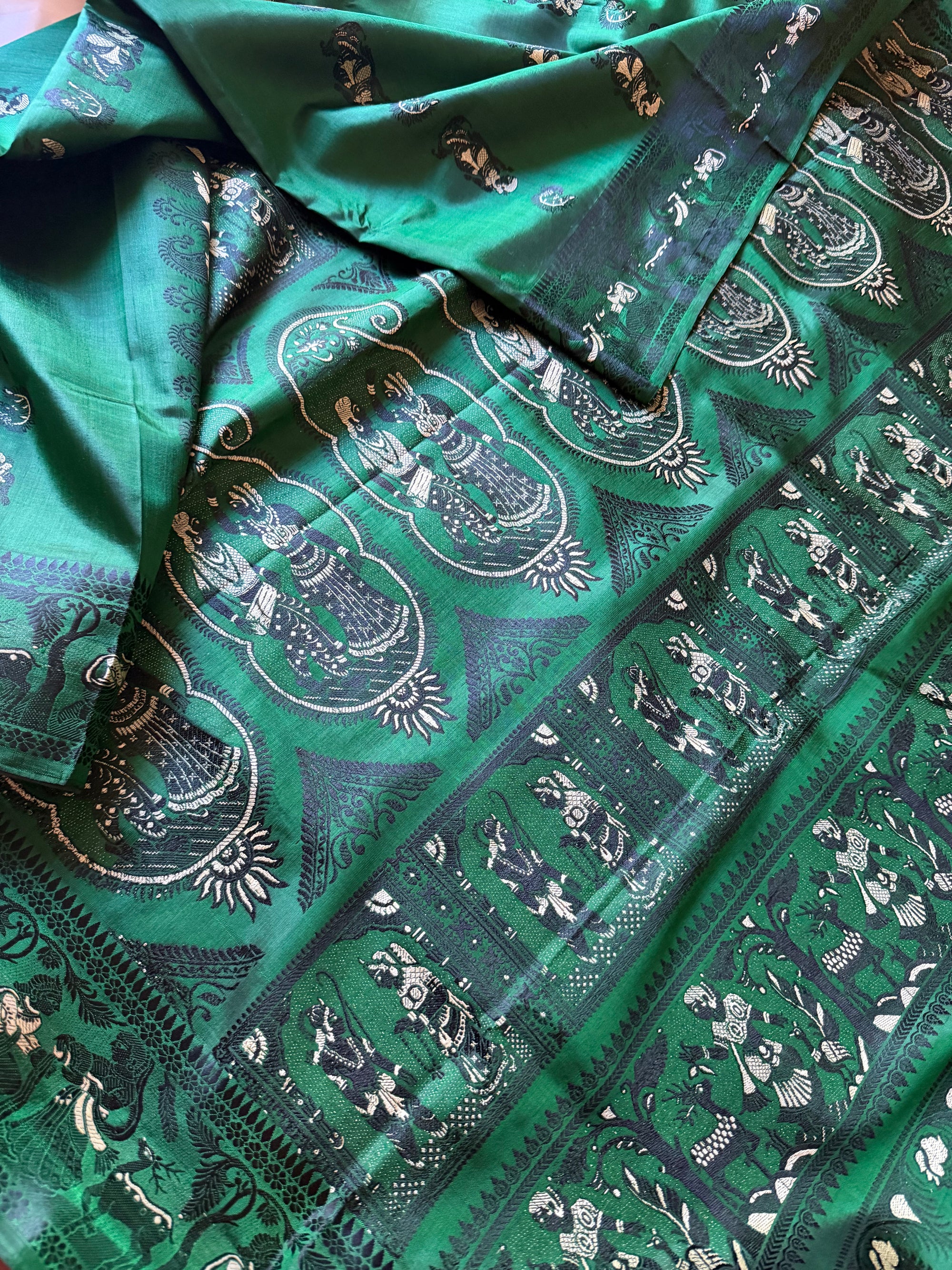 Baluchari Silk - Dark Green