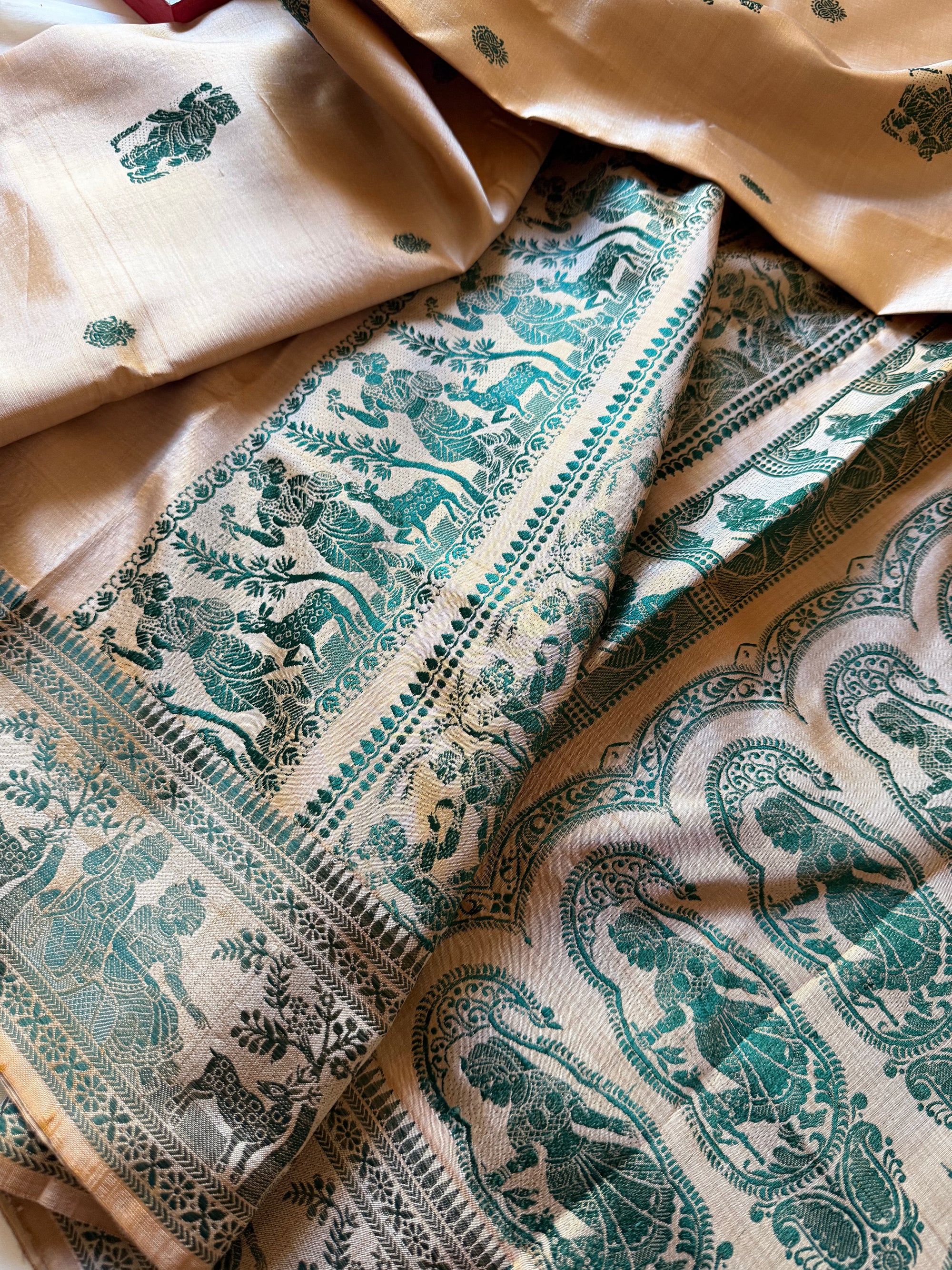 Baluchari Silk - Golden Biscuit