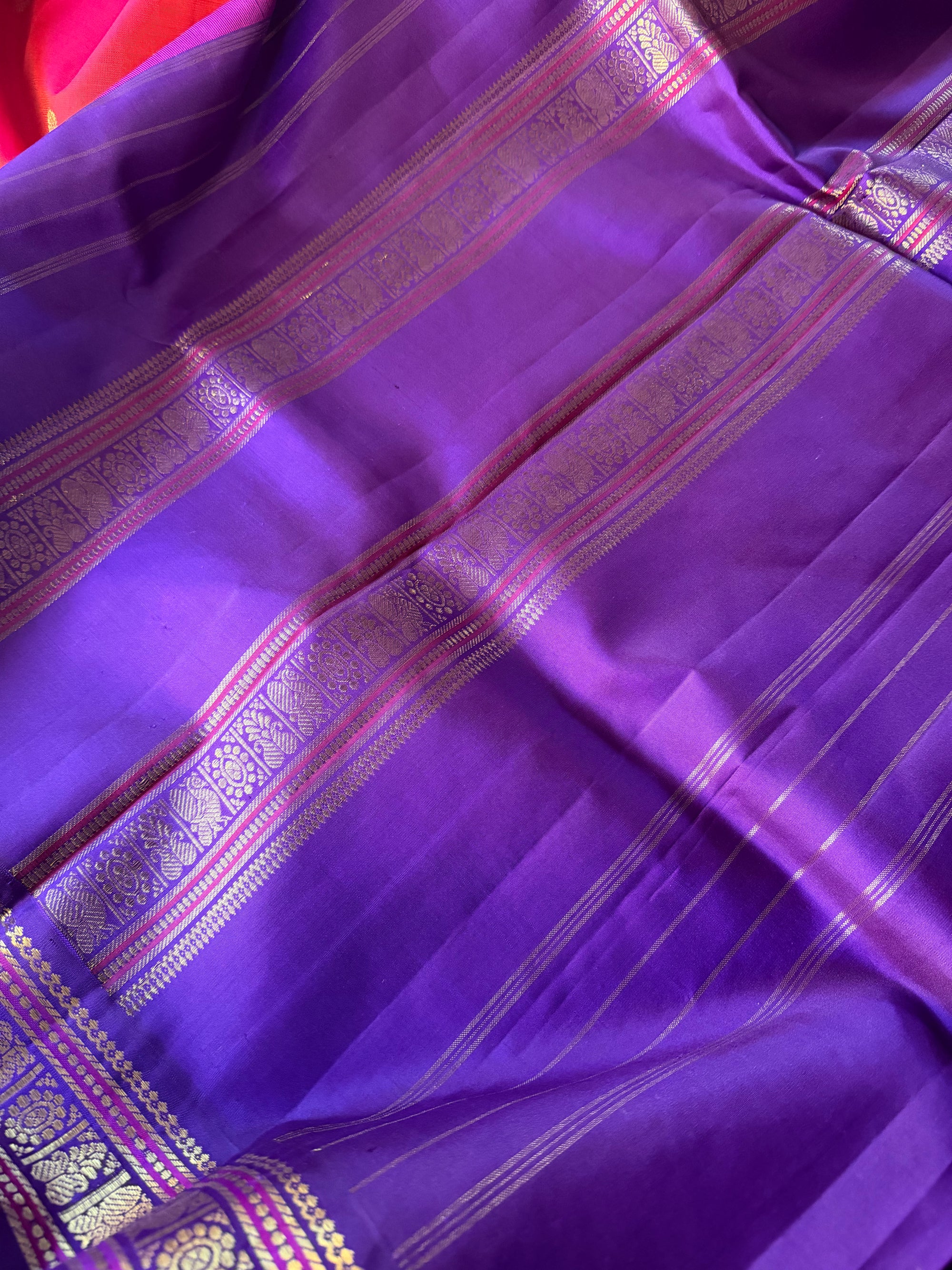 MYTHILI: Korvai Kanjivarams