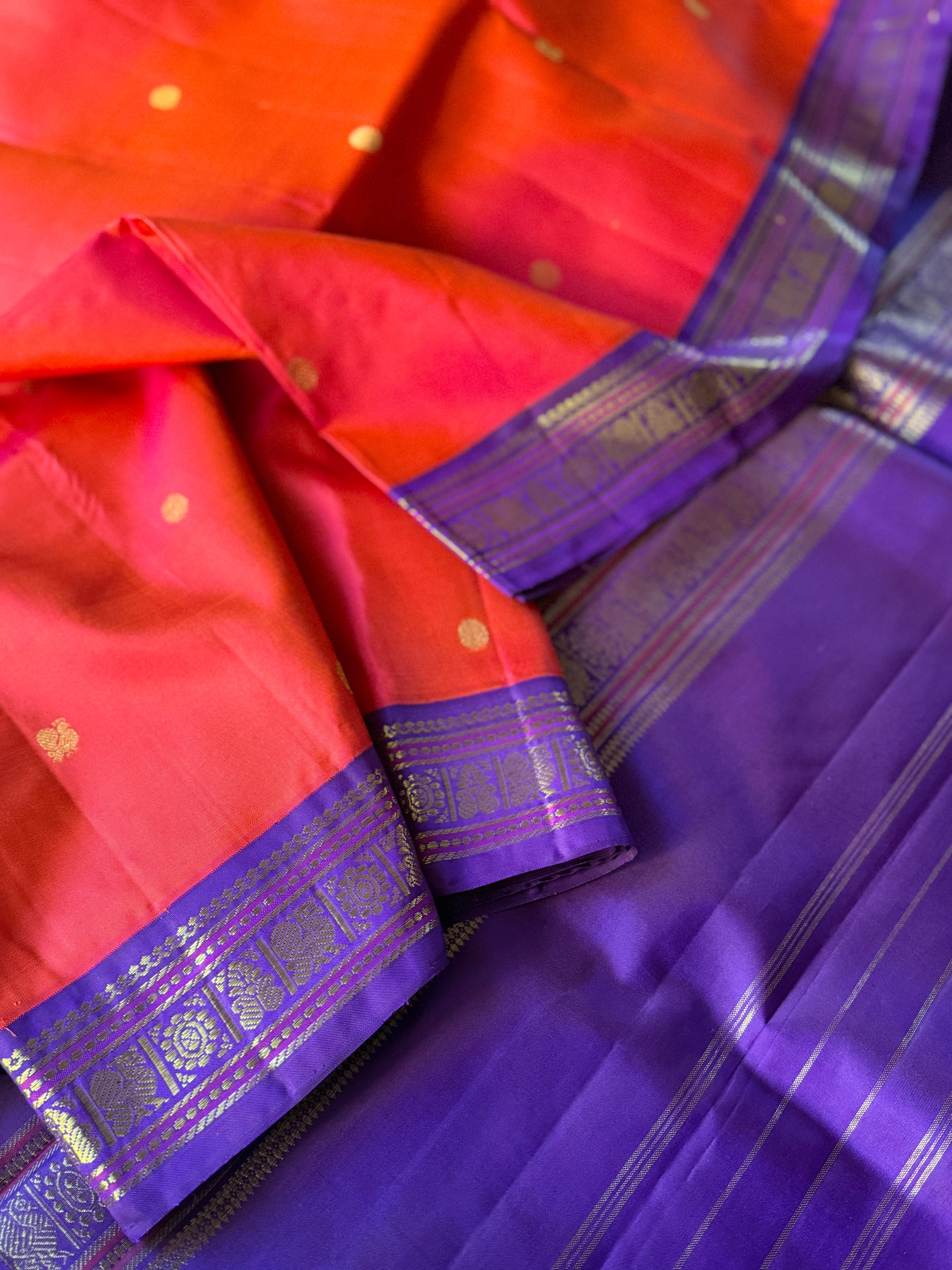 MYTHILI: Korvai Kanjivarams