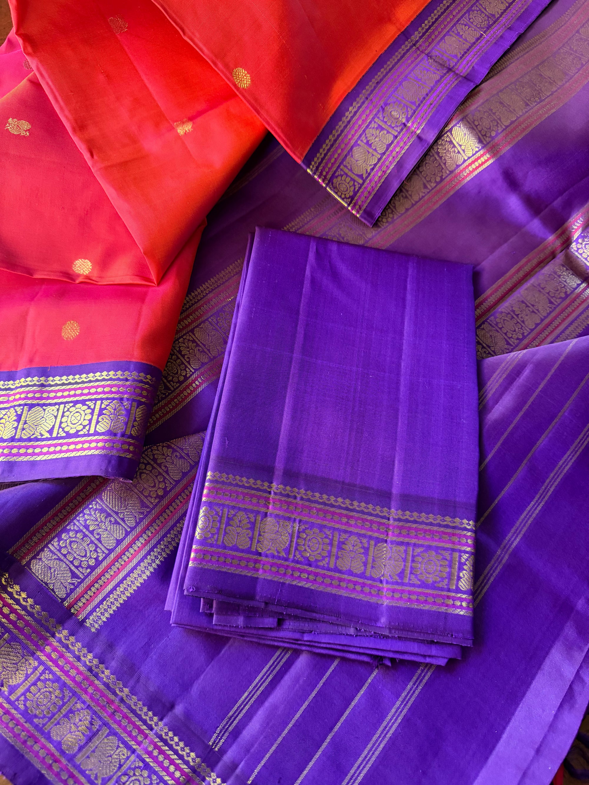 MYTHILI: Korvai Kanjivarams