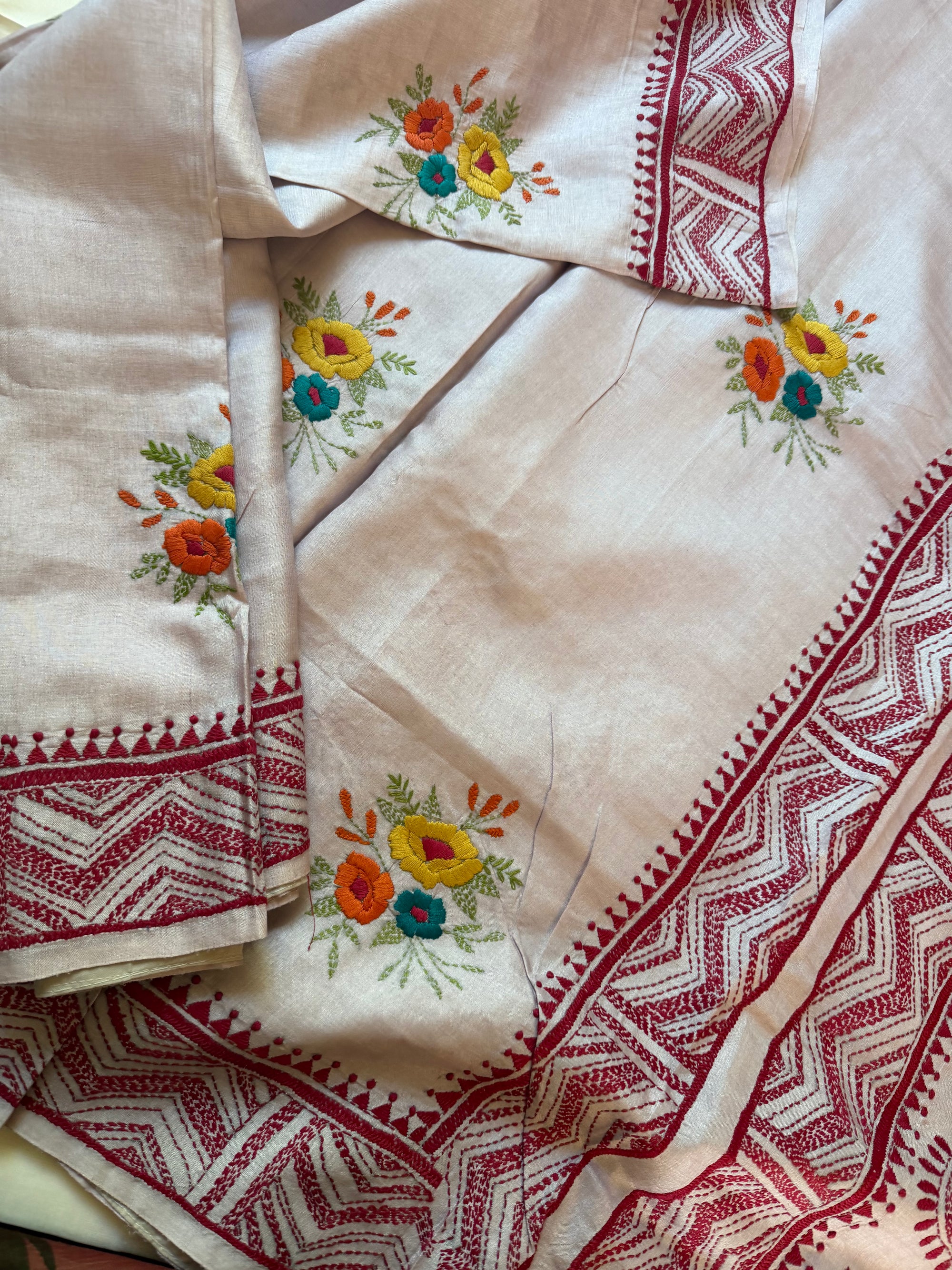 VRIKSHA: Kantha  and French Knot  on Tussar by Mulberry Silk