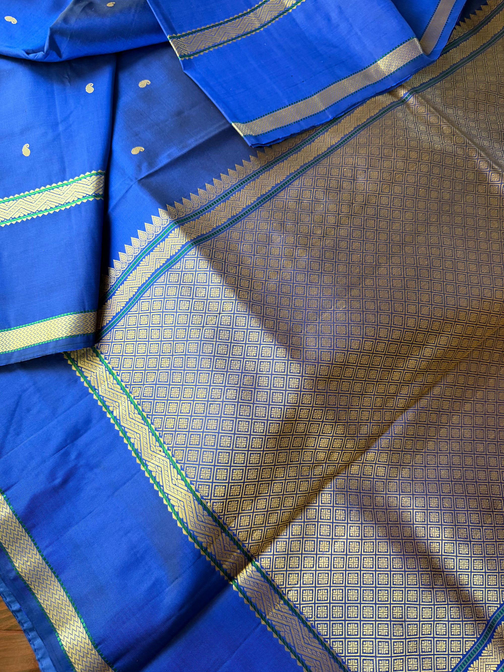 No Zari Kanjivaram Silk