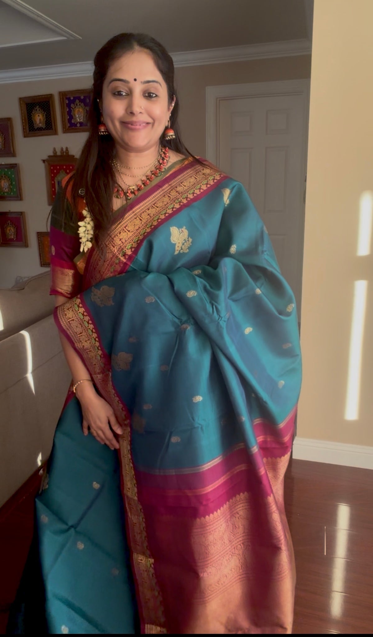 MYTHILI:   Korvai Kanjivaram Silk