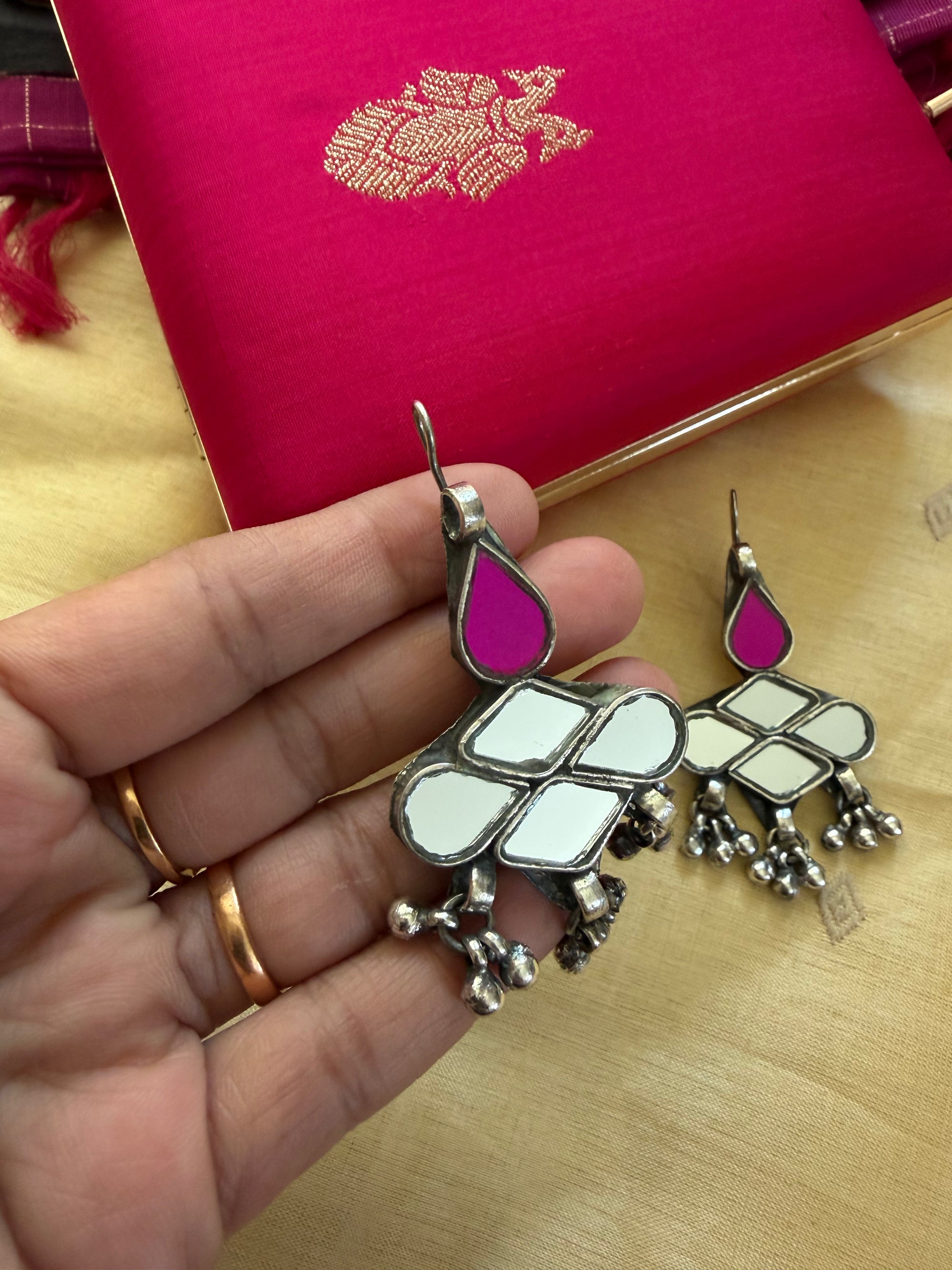 SILVER TONED JEWELRY : Handpainted Earrings (Pink &amp; White)
