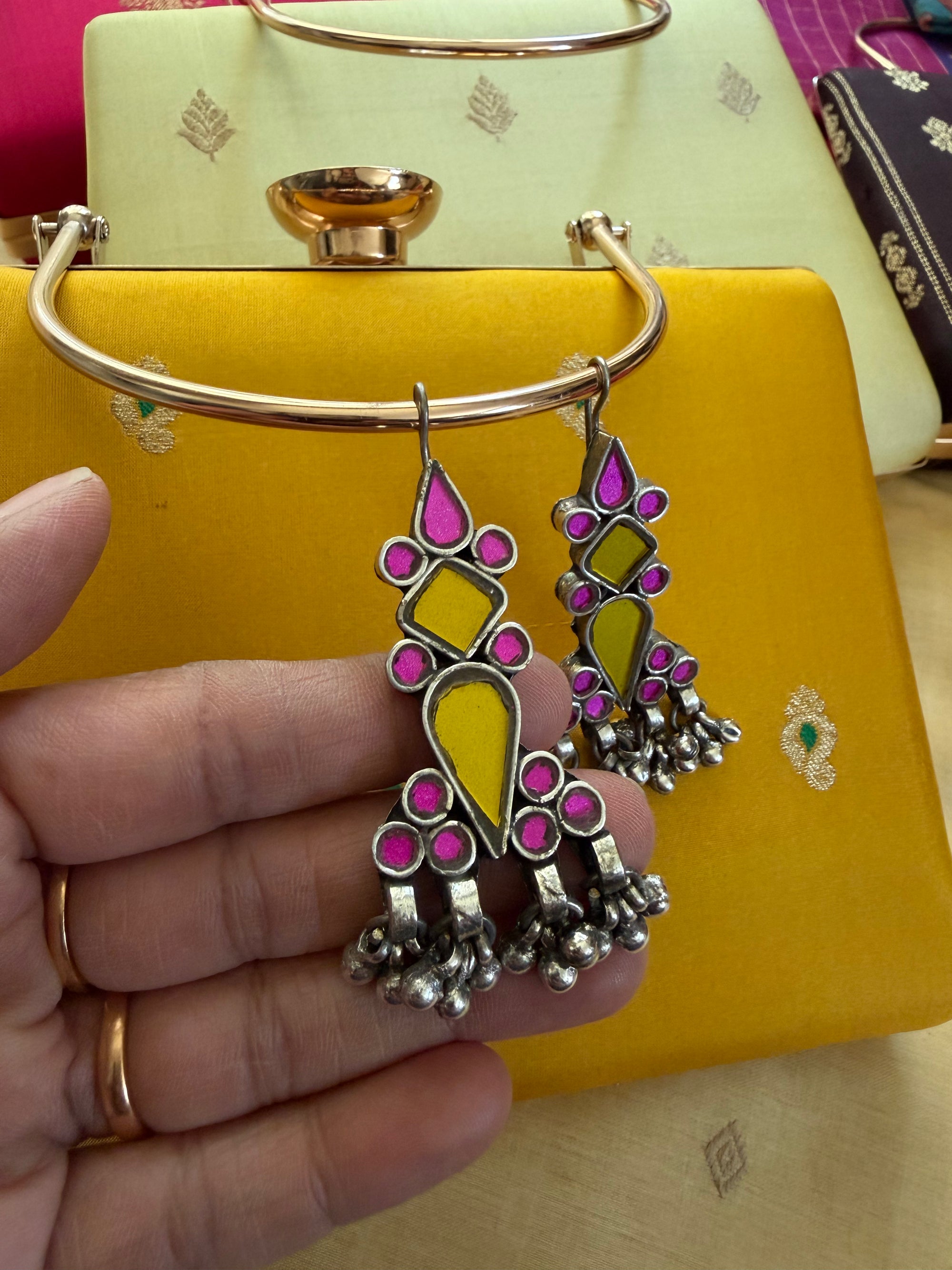 SILVER TONED JEWELRY : Glass Earrings (Yellow &amp; Pink)