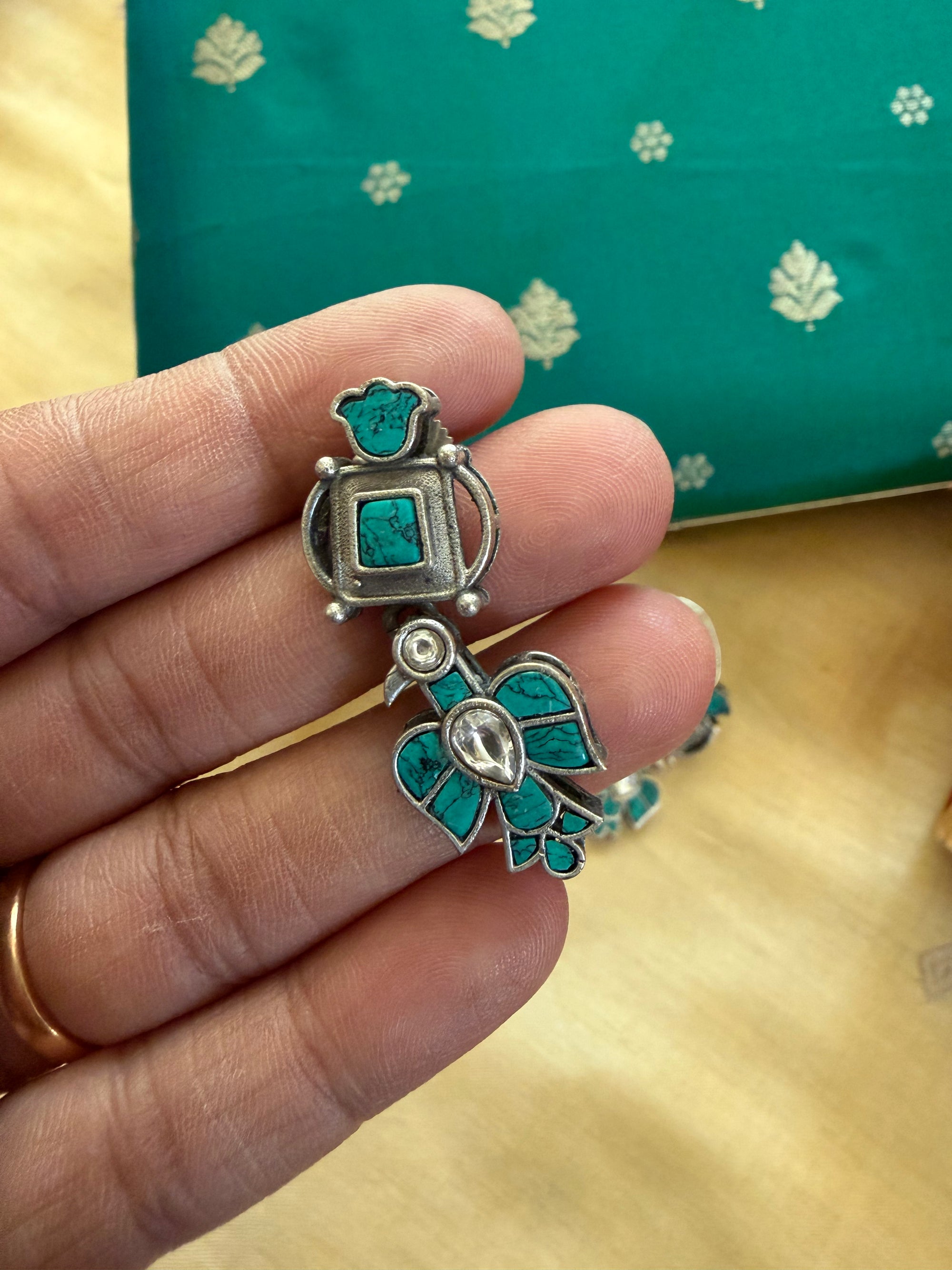 SILVER TONED JEWELRY : Kundan Earrings with bird drops