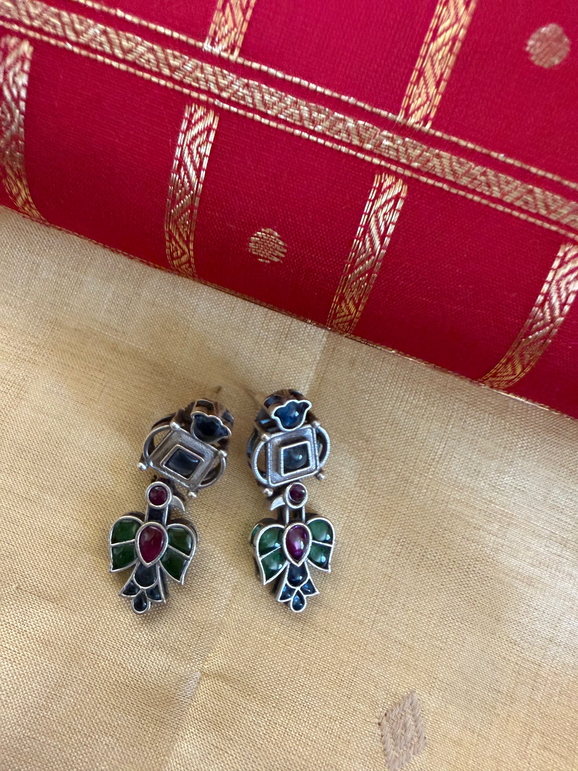 SILVER TONED JEWELRY : Kundan Earrings with bird drops