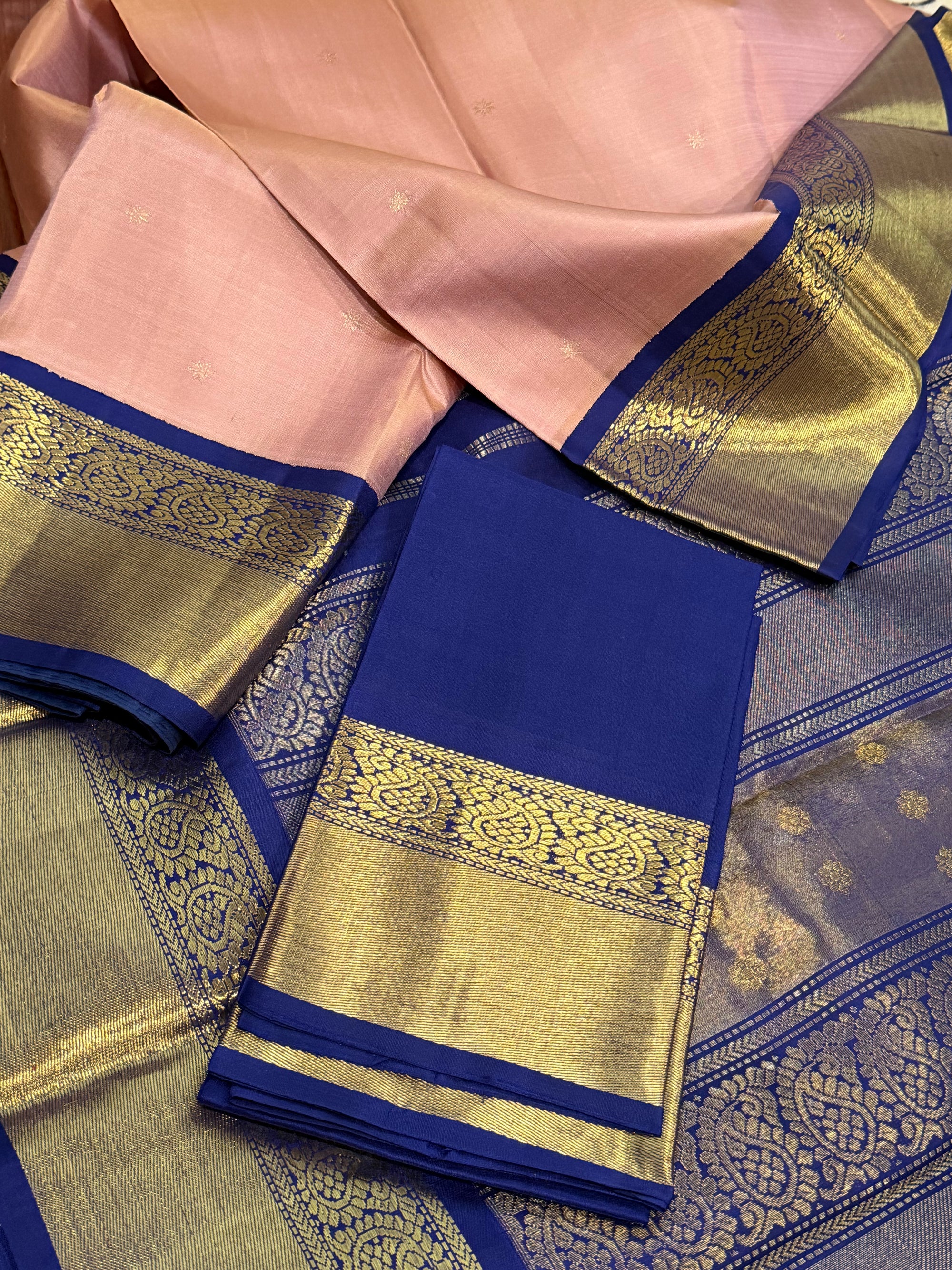 Korvai  Kanjivaram - Vintage Recreation Saree 
