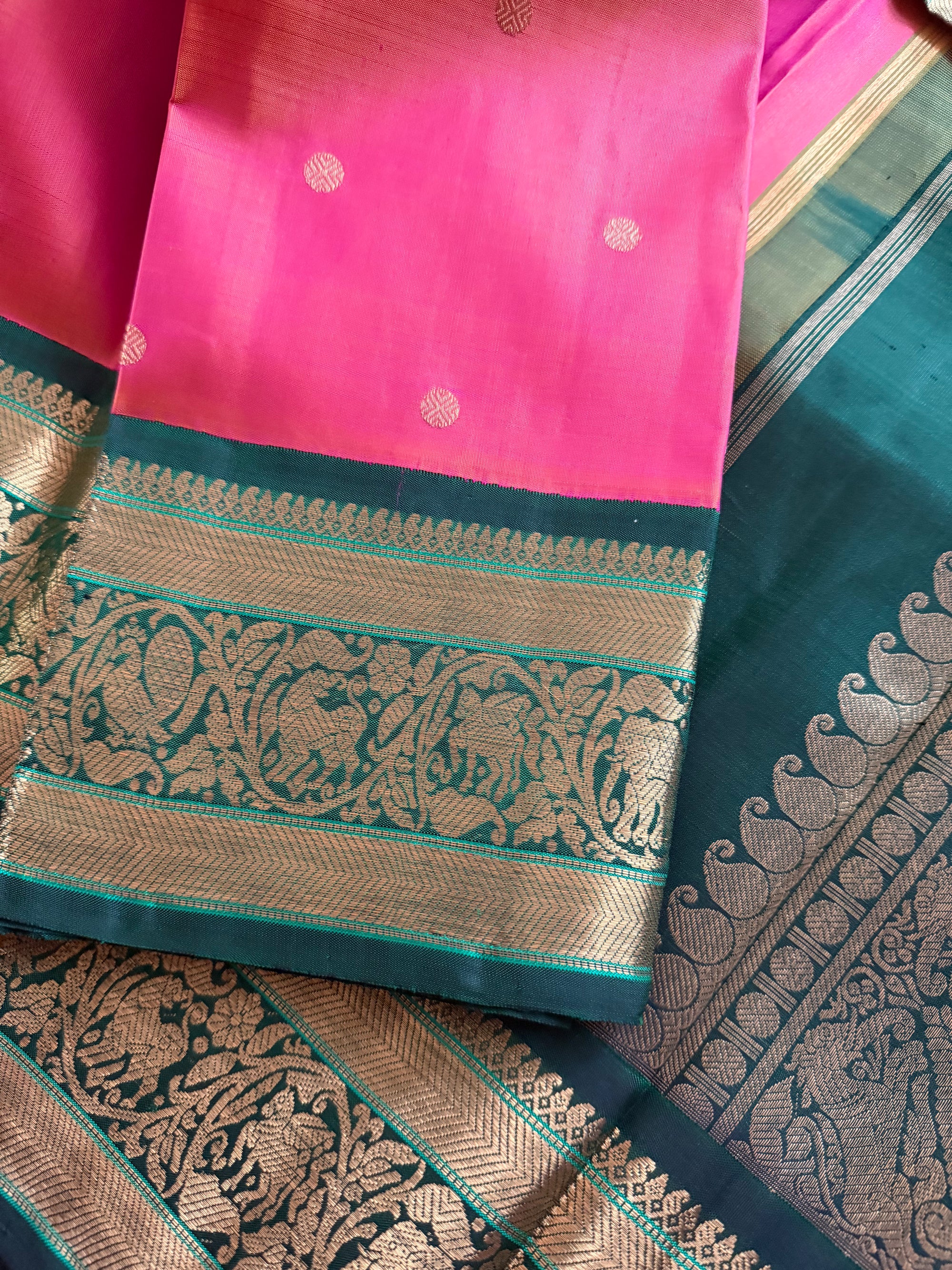 MYTHILI:   Korvai Kanjivaram Silk (Shot Rose Gold + Green)