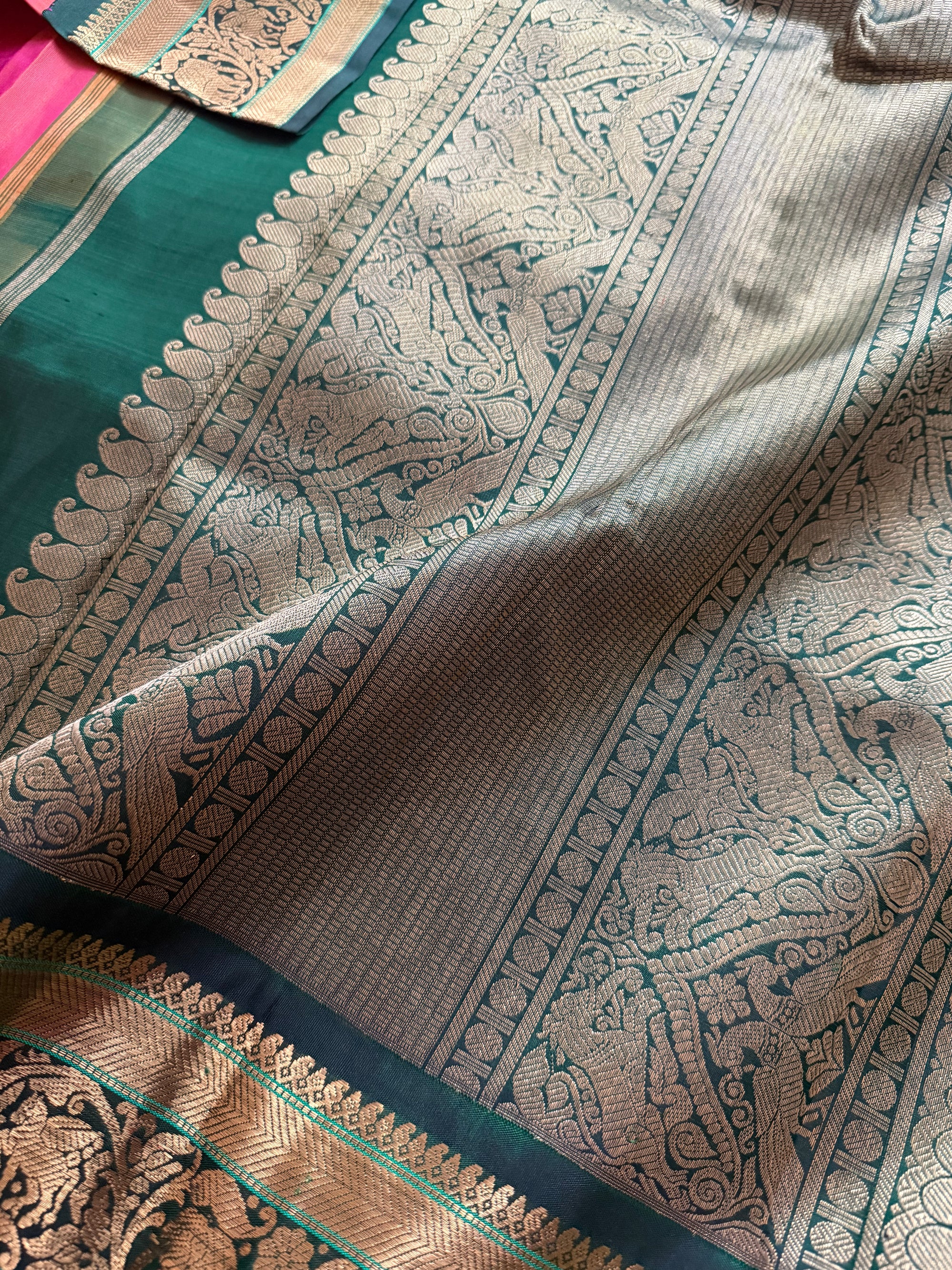 MYTHILI:   Korvai Kanjivaram Silk (Shot Rose Gold + Green)
