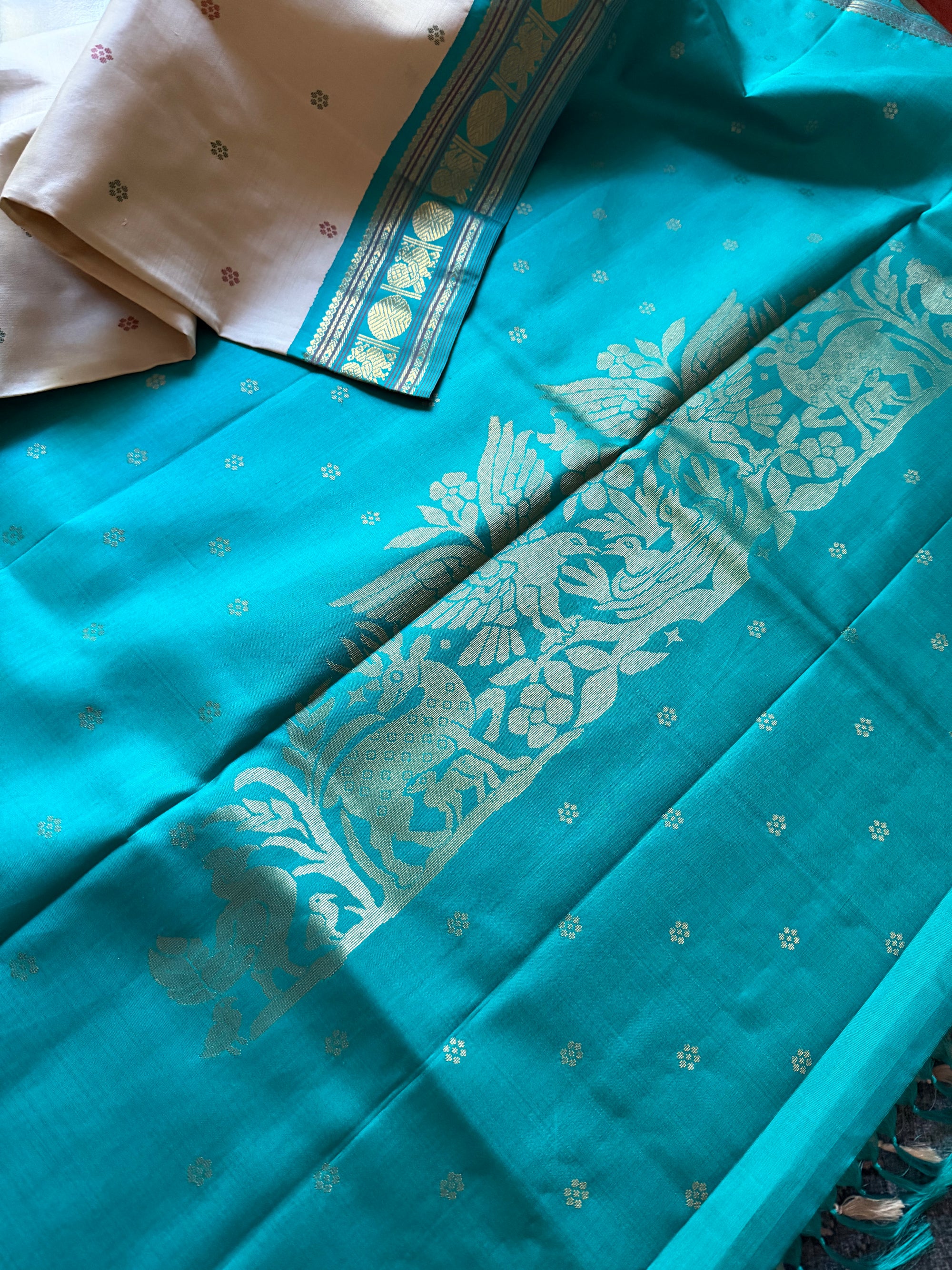 Korvai  Kanjivaram - Vintage Recreation Saree 