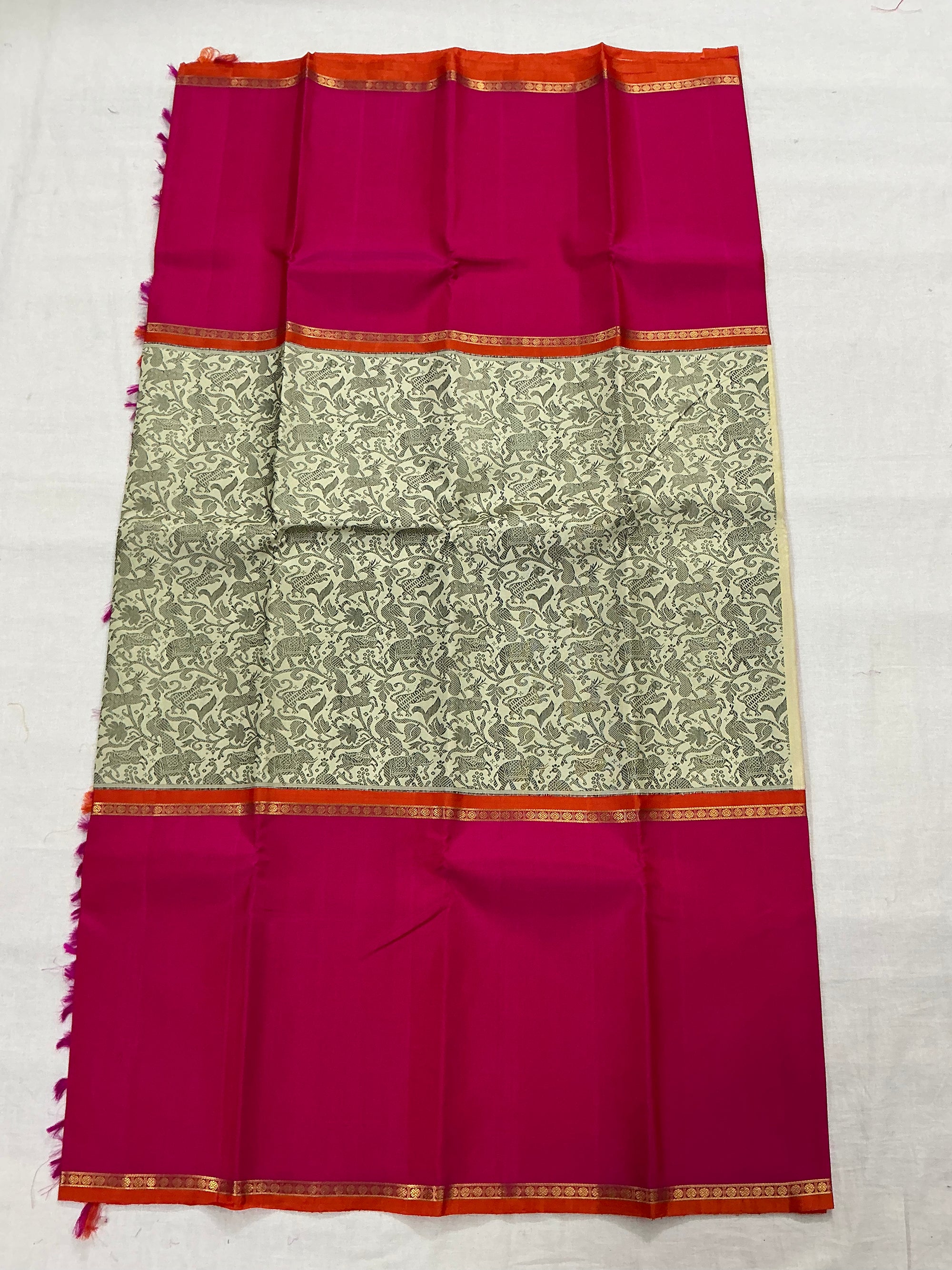 MYTHILI:  Vanasingaram Korvai Kanjivaram Silk (Pencil sketch style)