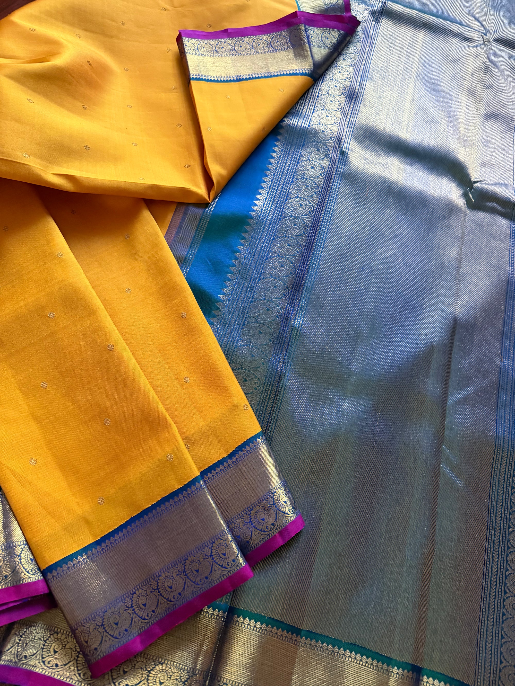 MYTHILI:  Pasumanjal + Peacock Green