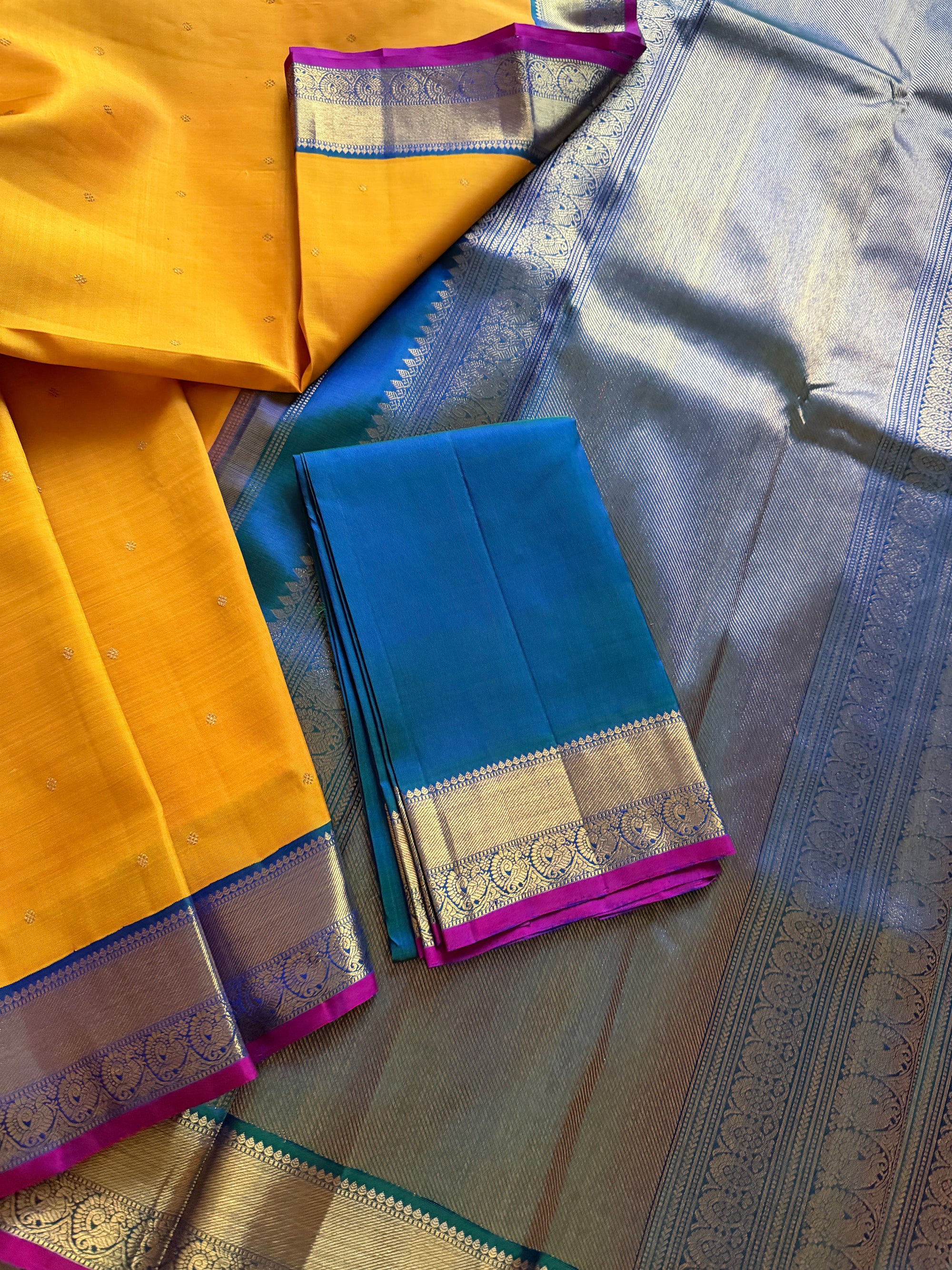 MYTHILI:  Pasumanjal + Peacock Green