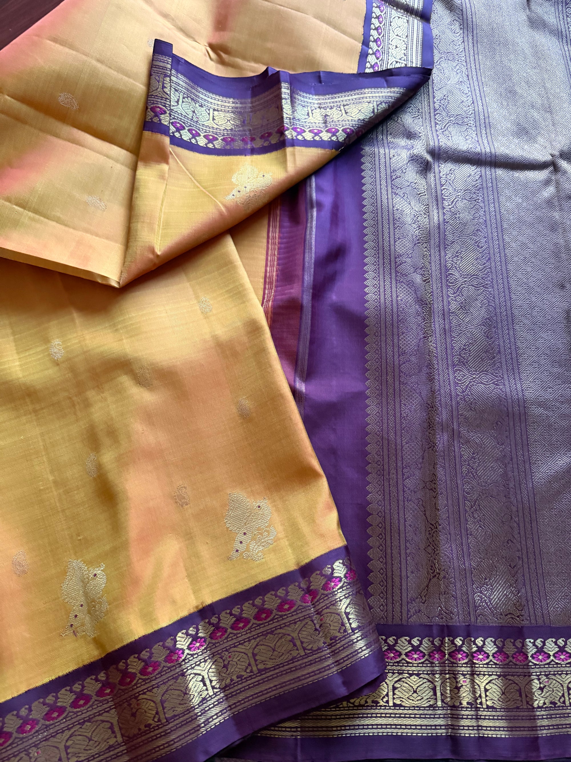 MYTHILI:  Shot Amber (honey shot pink) + plum brown