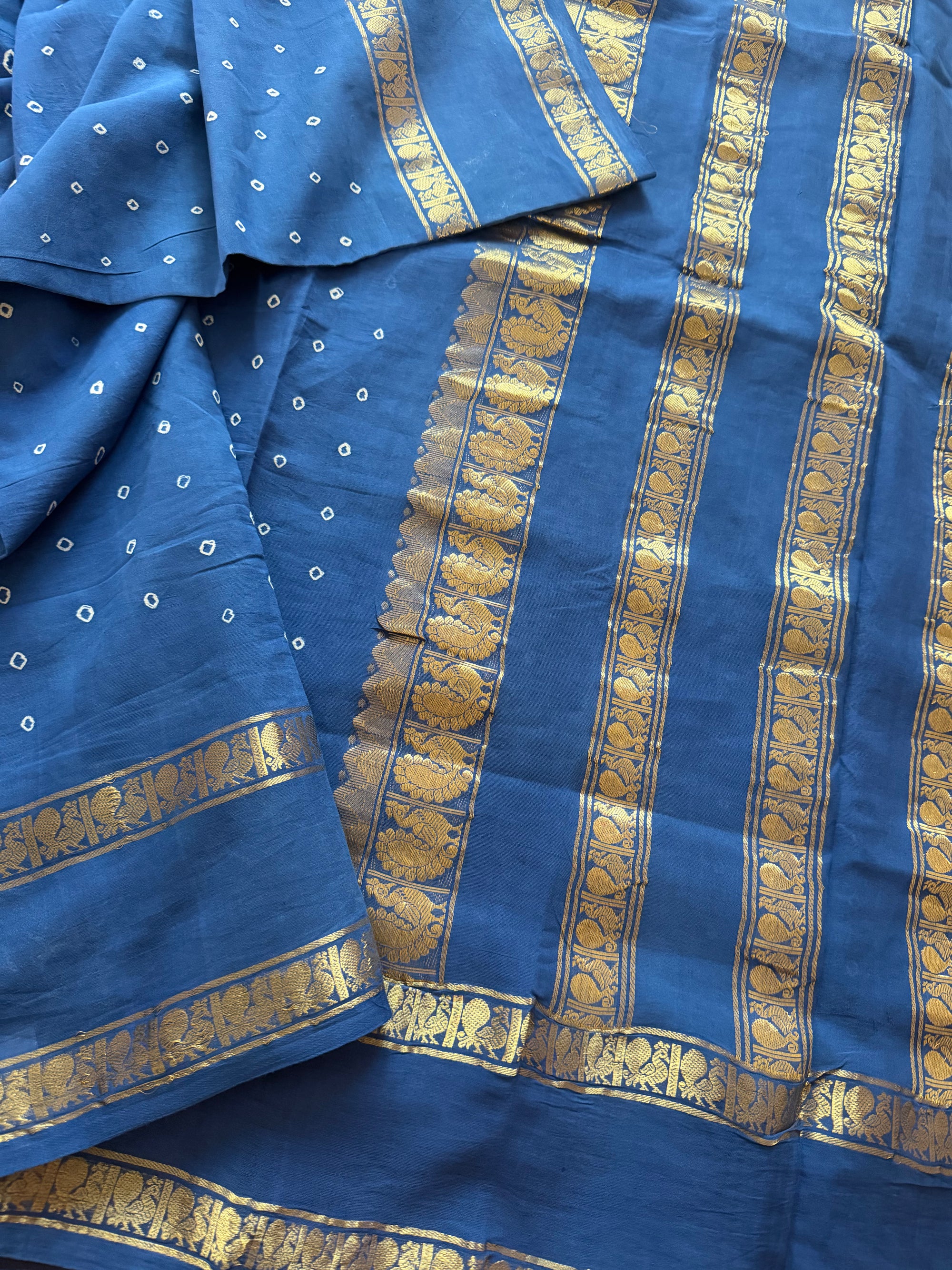 Handknotted Sungudi - Rettapettu (Cobalt Blue)