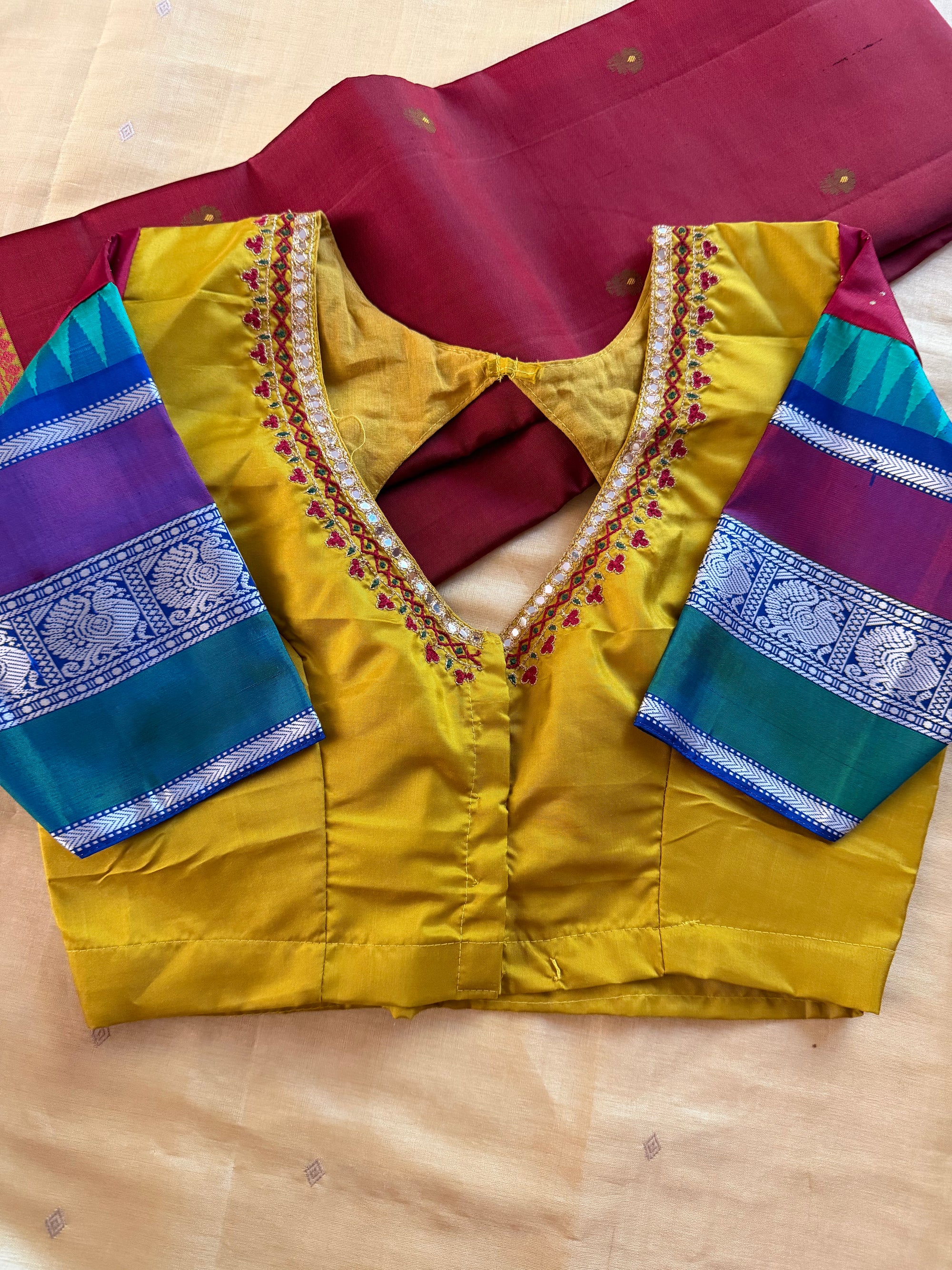 Handcrafted Ready to Wear Blouse : Kanjivaram Silk (Sampanga)