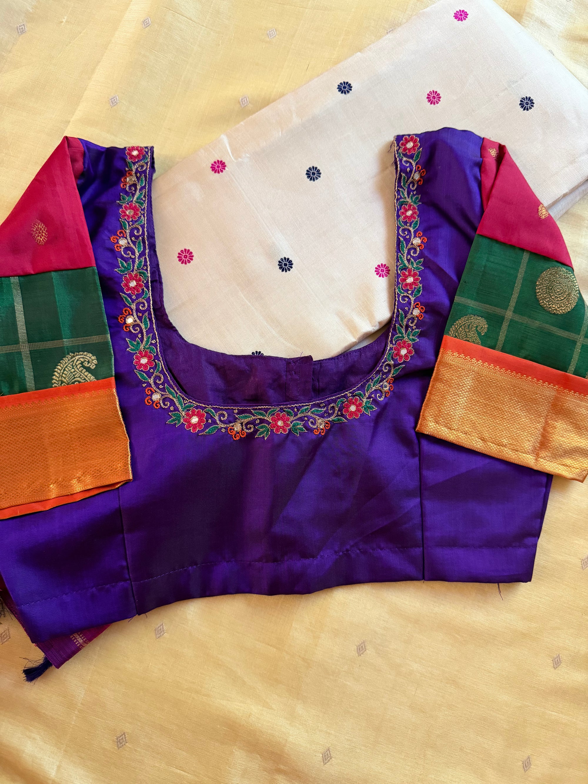 Handcrafted Ready to Wear Blouse : Kanjivaram Silk (Deep purple)