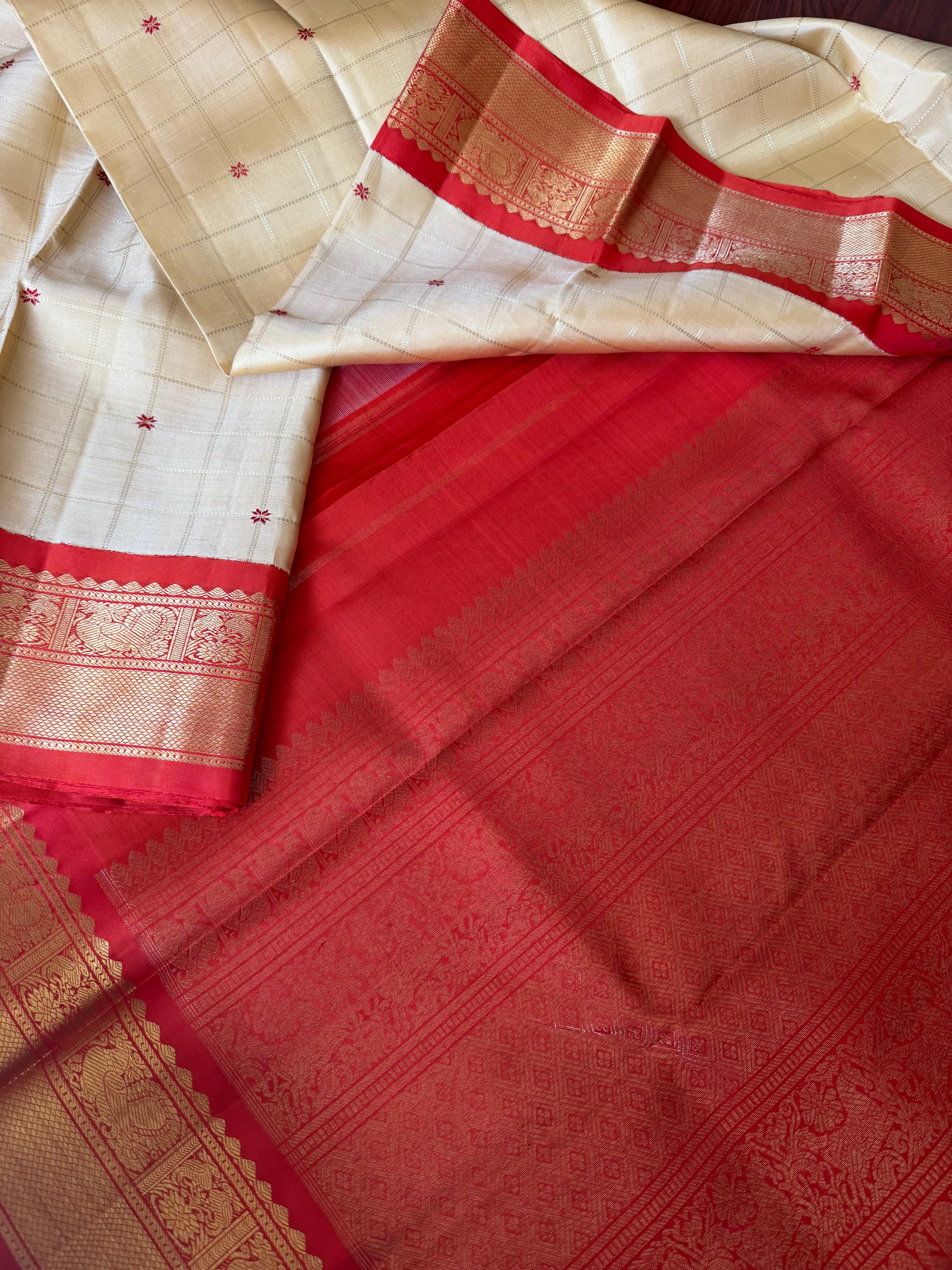 MYTHILI:  Vintage Korvai Kanjivaram