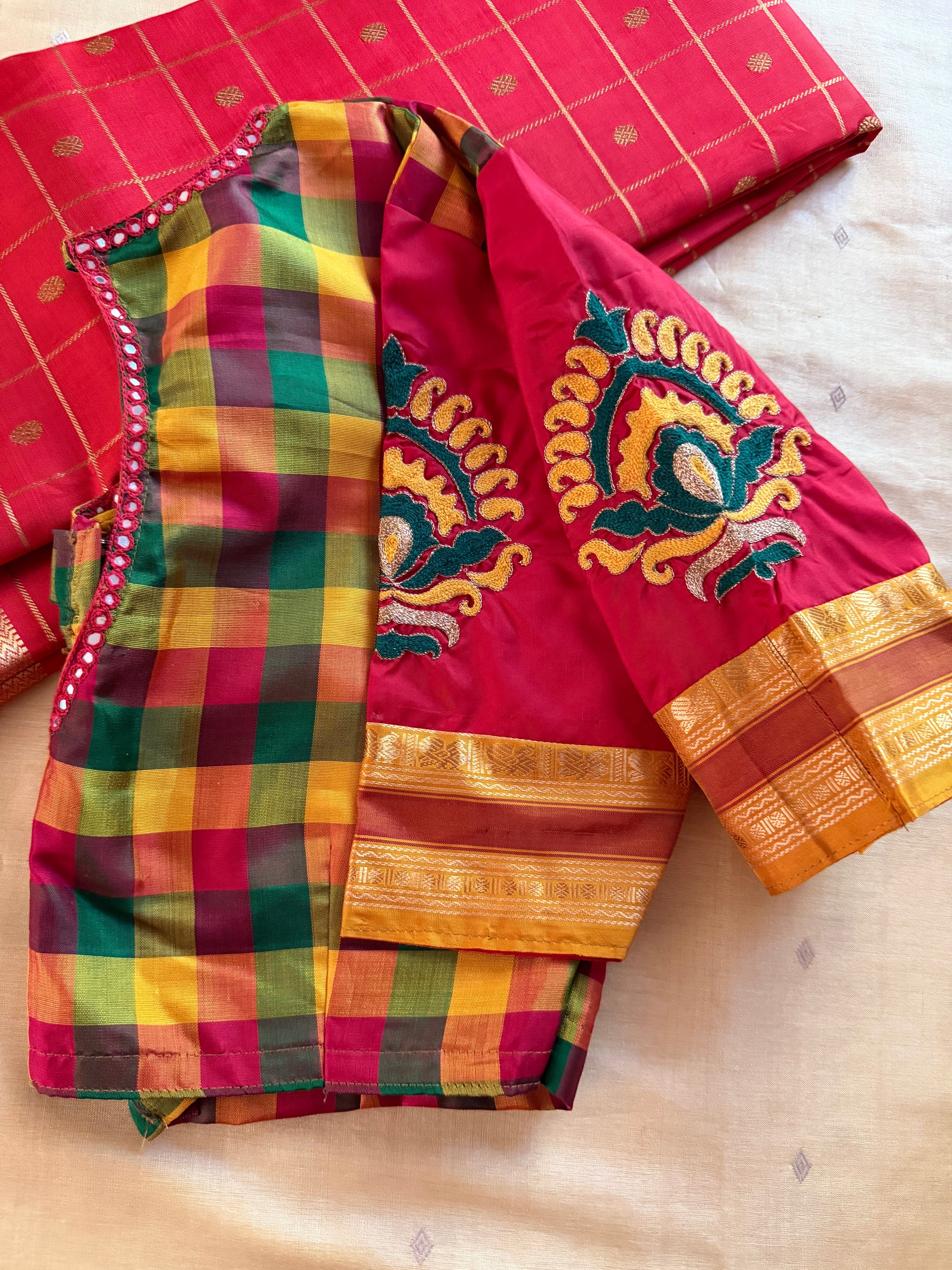 Handcrafted Ready to Wear Blouse : Kanjivaram Silk (Paalum Pazhamum)
