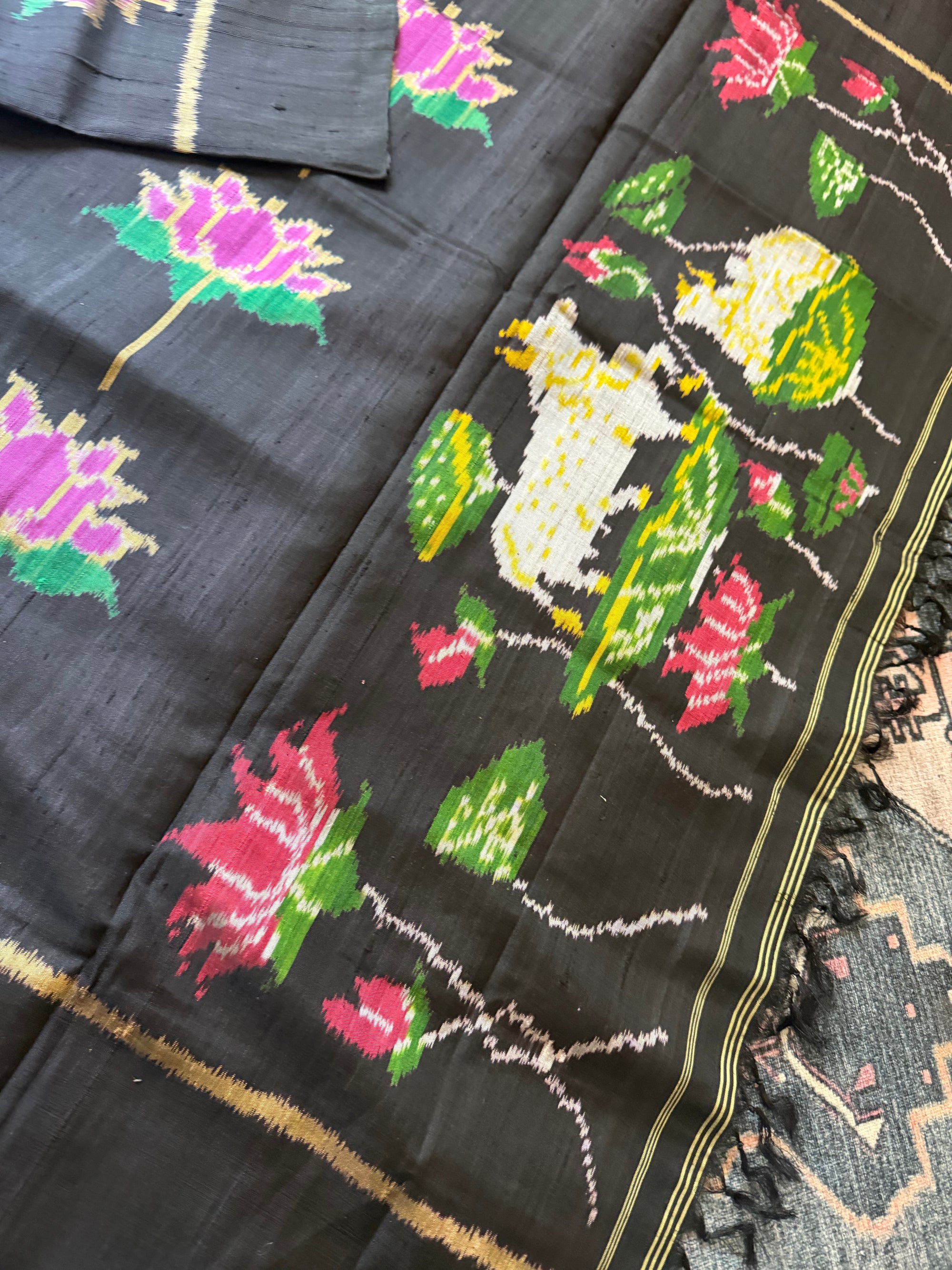 Patola Ikat Raw Silk : Black