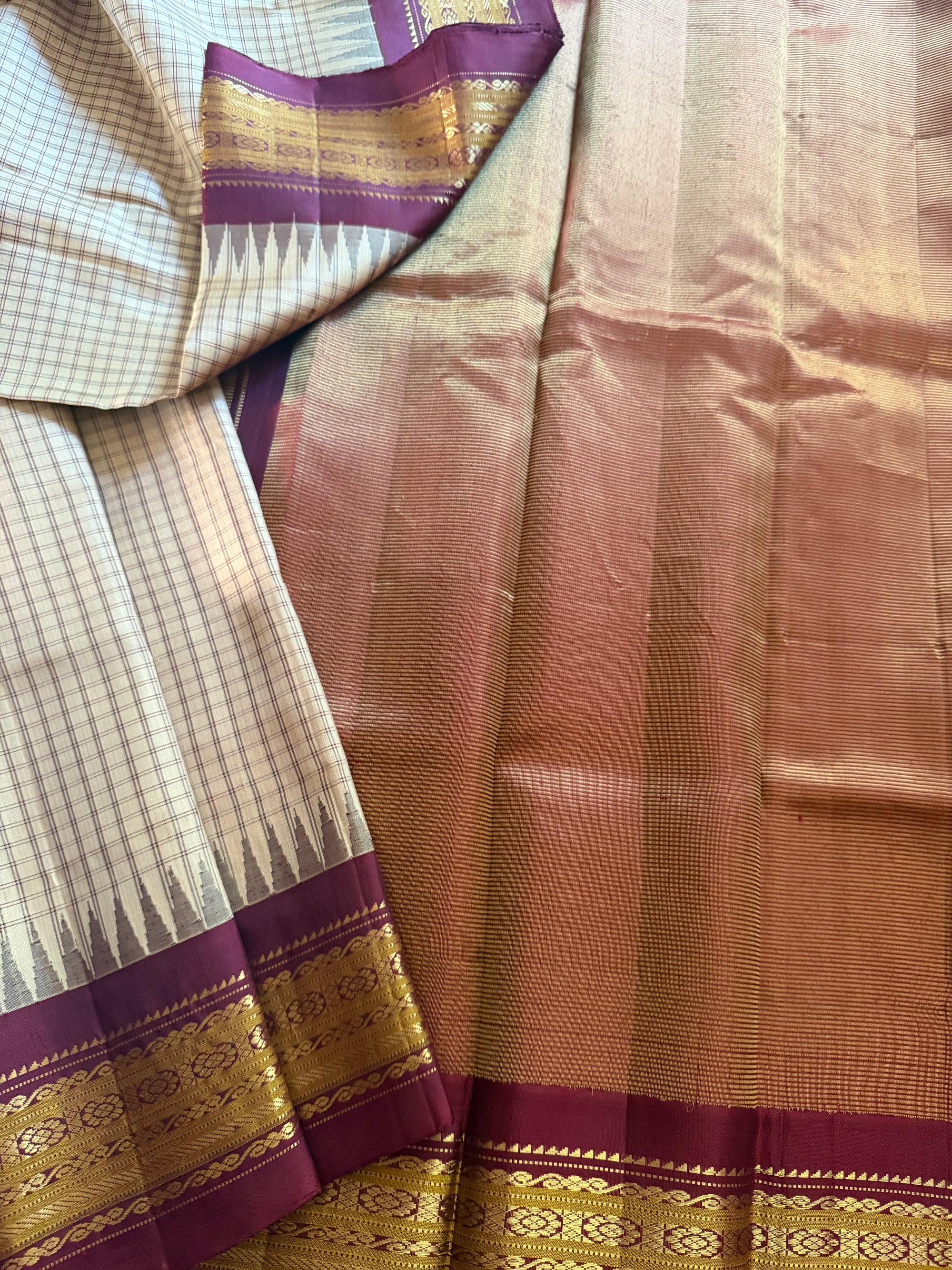 Kuttu Gadwal Silk : Wheat + Brown