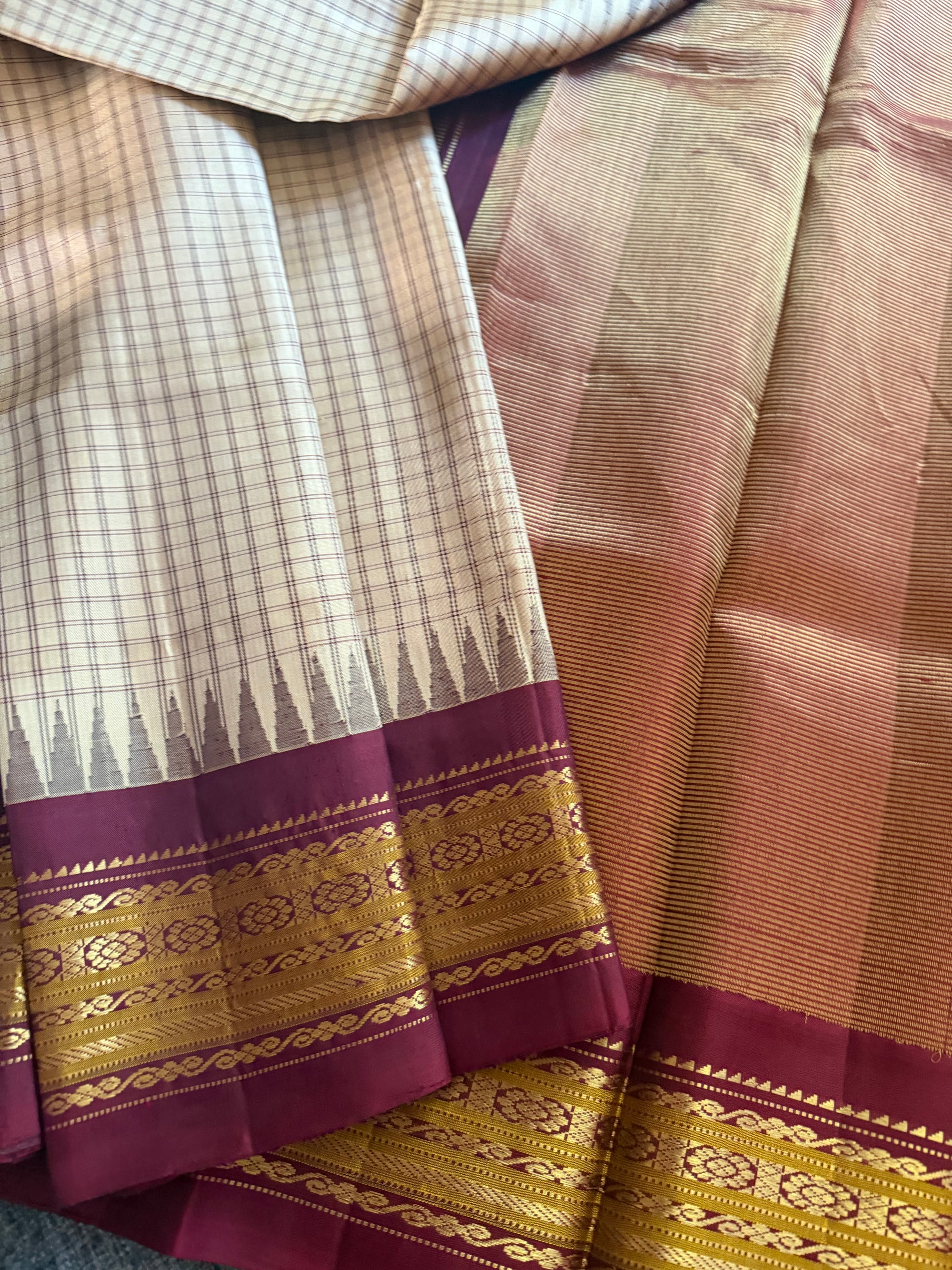 Kuttu Gadwal Silk : Wheat + Brown
