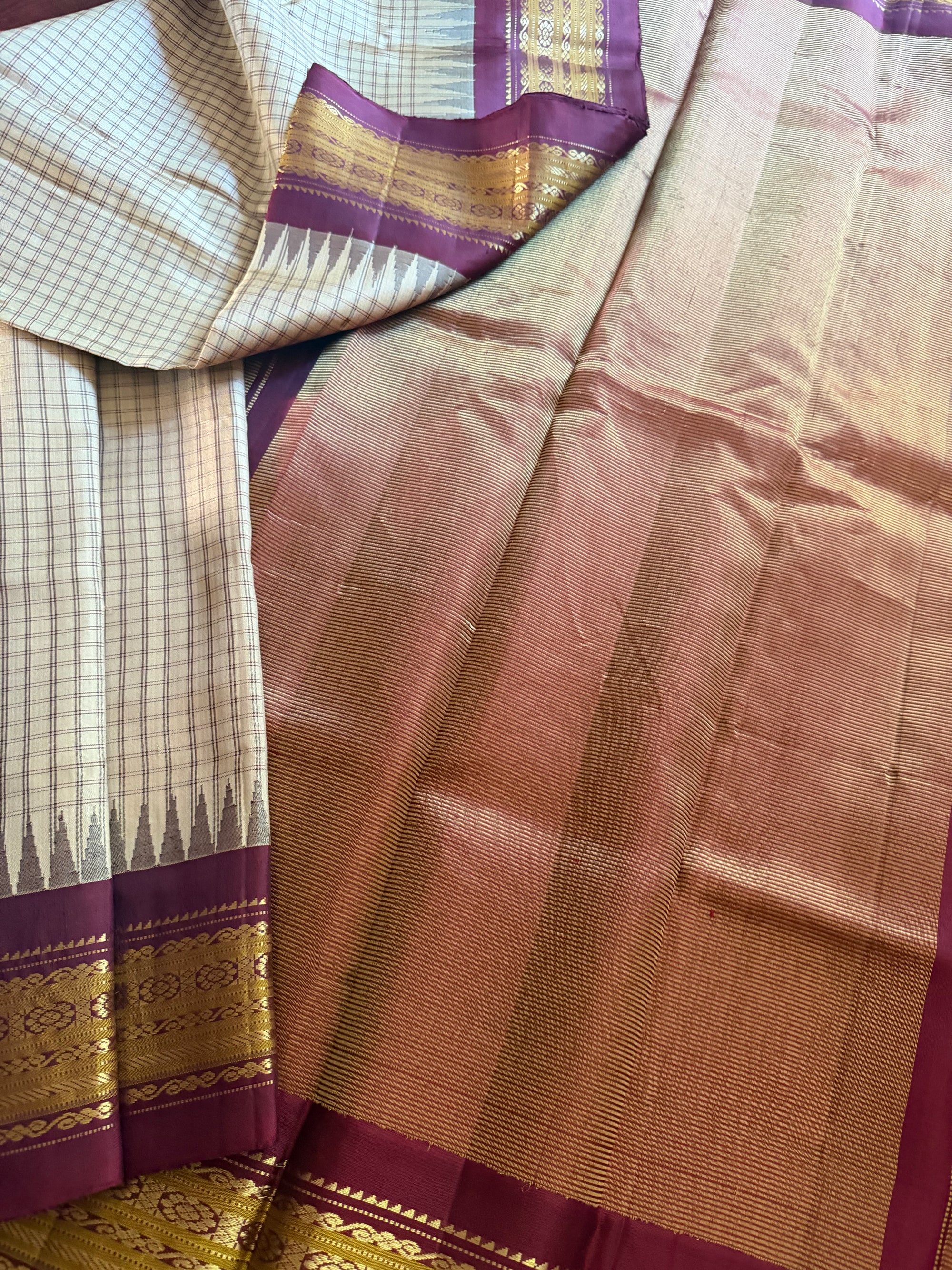 Kuttu Gadwal Silk : Wheat + Brown