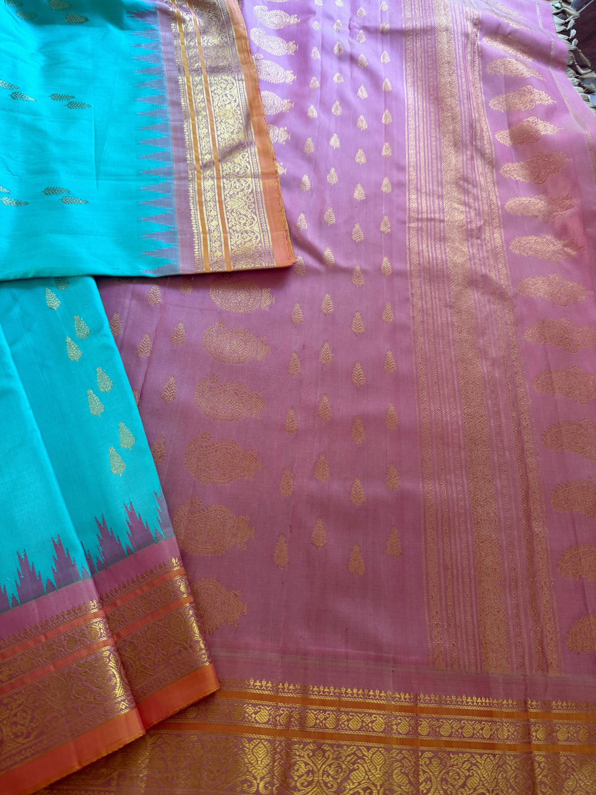 Kuttu Gadwal Silk :Jewel tone Blue  + Mauve