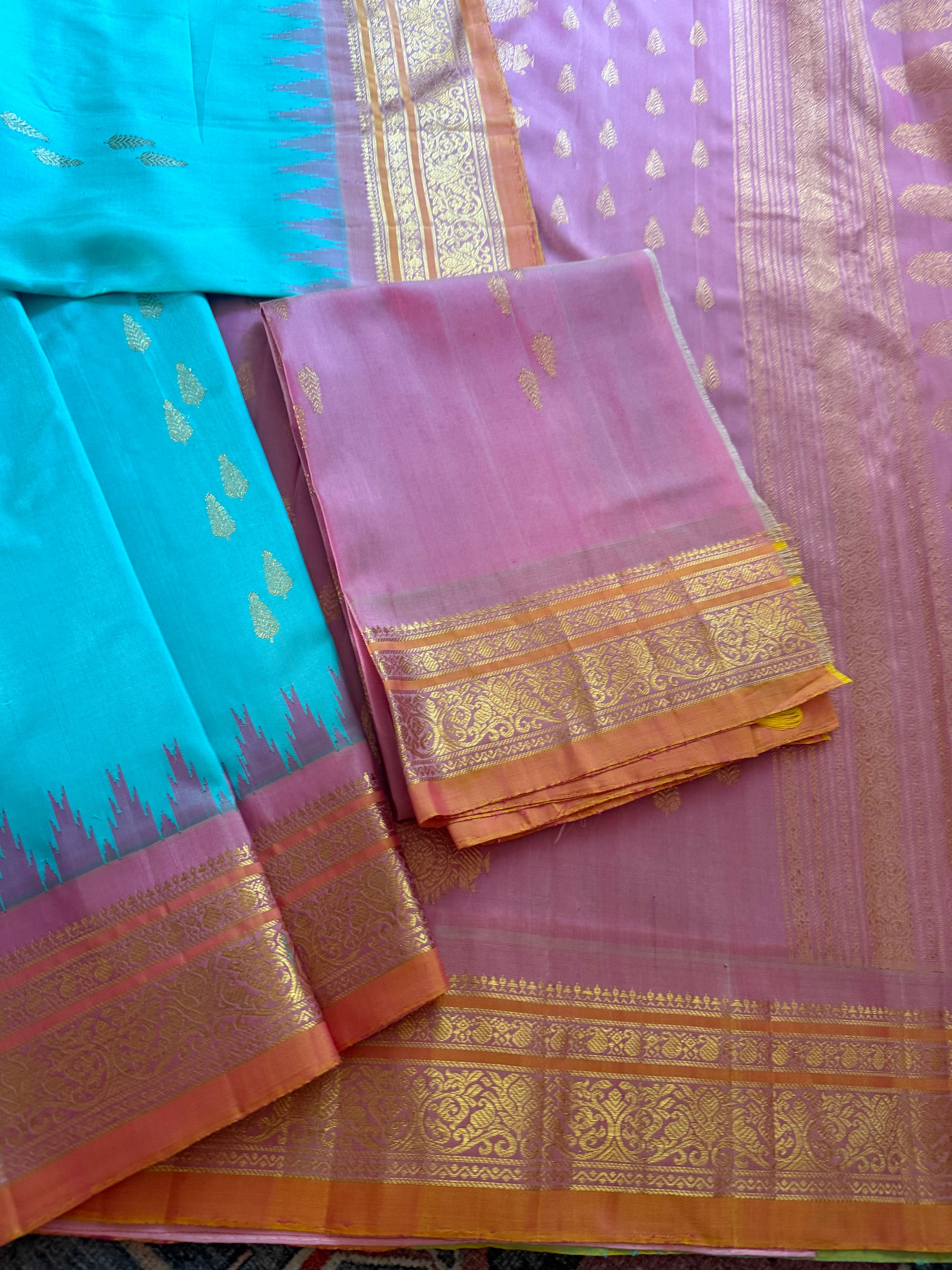 Kuttu Gadwal Silk :Jewel tone Blue  + Mauve