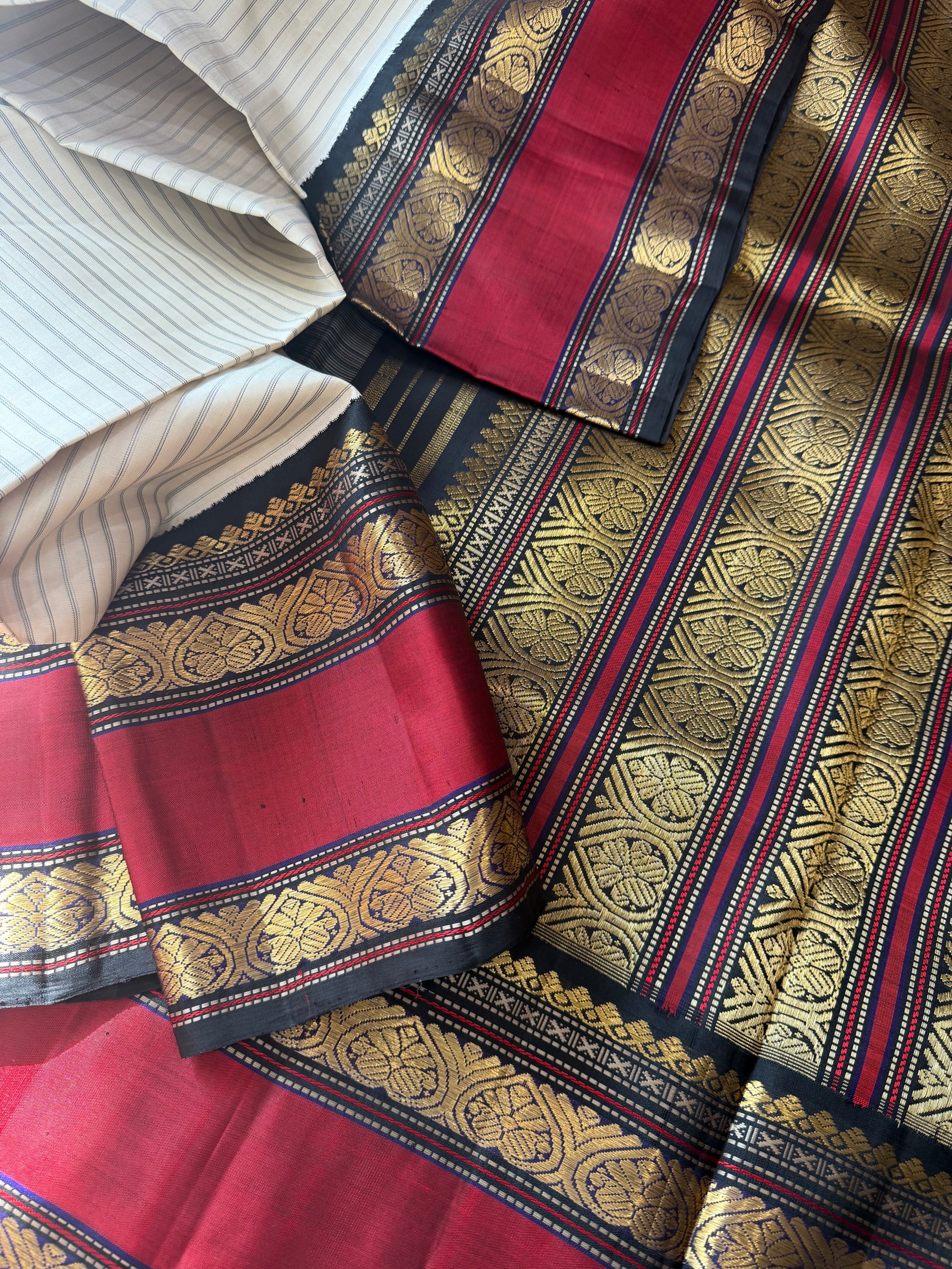 MYTHILI:  Vintage Korvai Kanjivaram (Ivory Black)