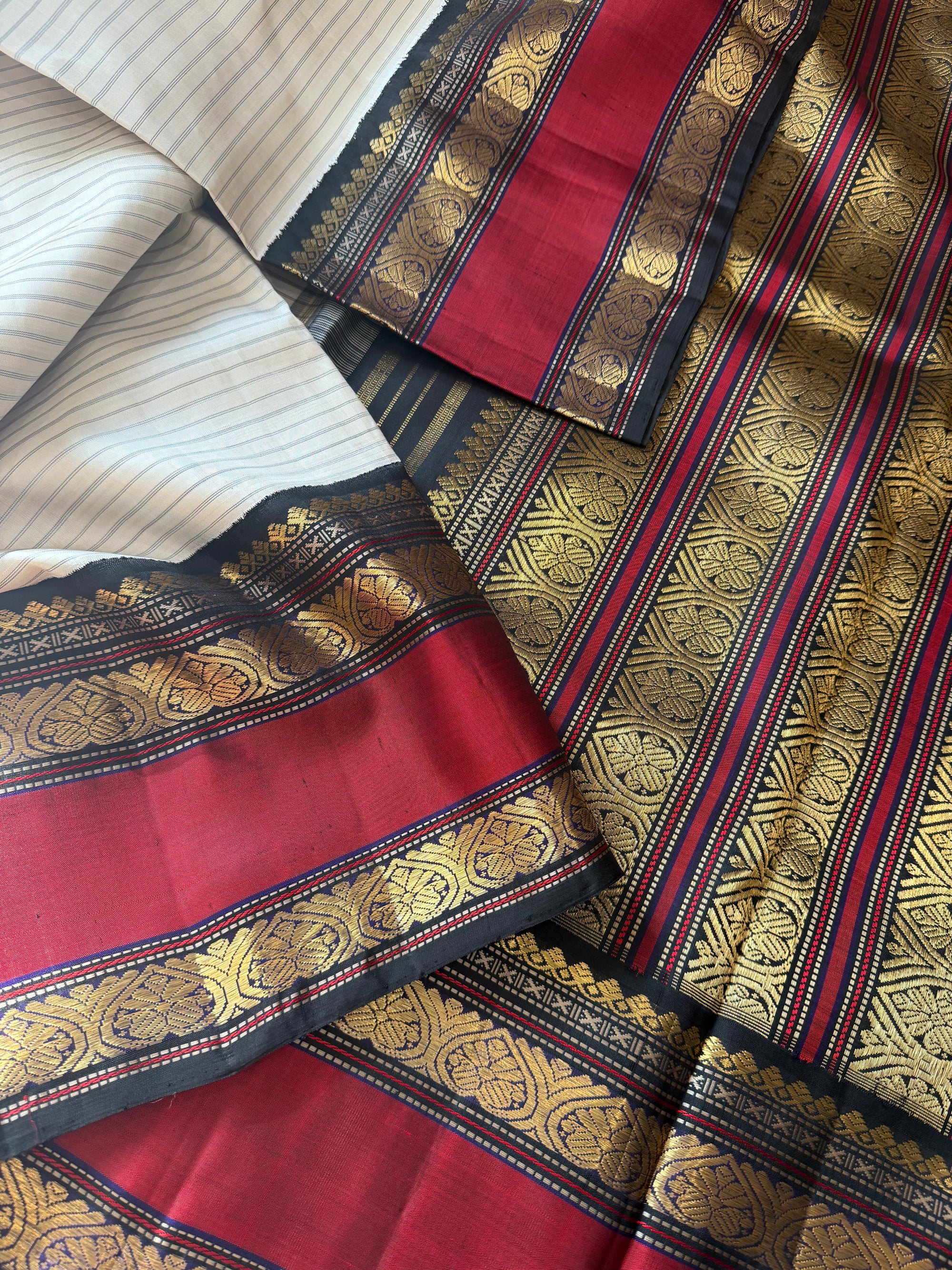 MYTHILI:  Vintage Korvai Kanjivaram (Ivory Black)