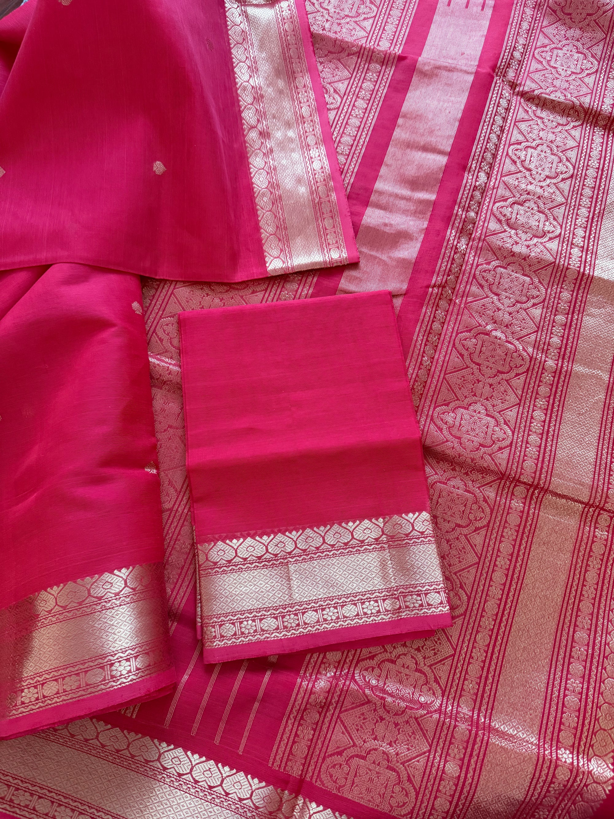 Silk Cotton :  Reddish Pink Self borders