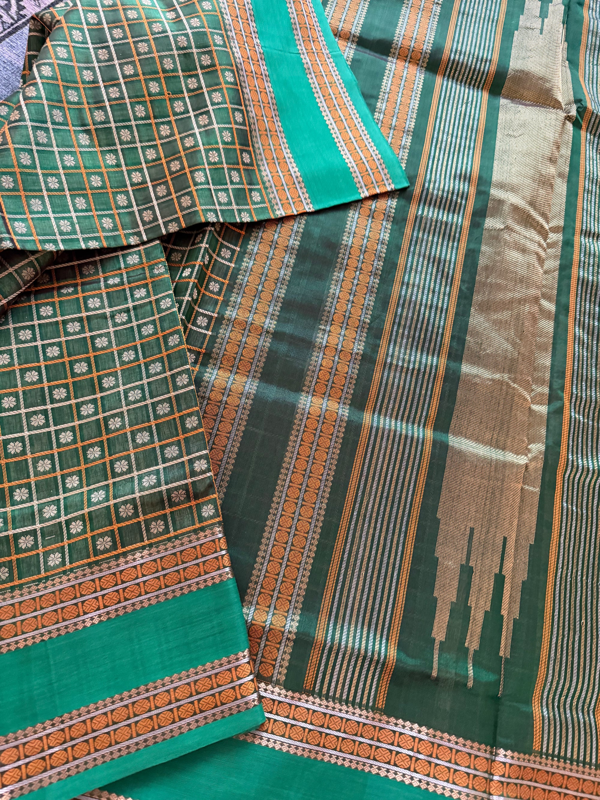 Silk Cotton :  1000 Butta (Green)