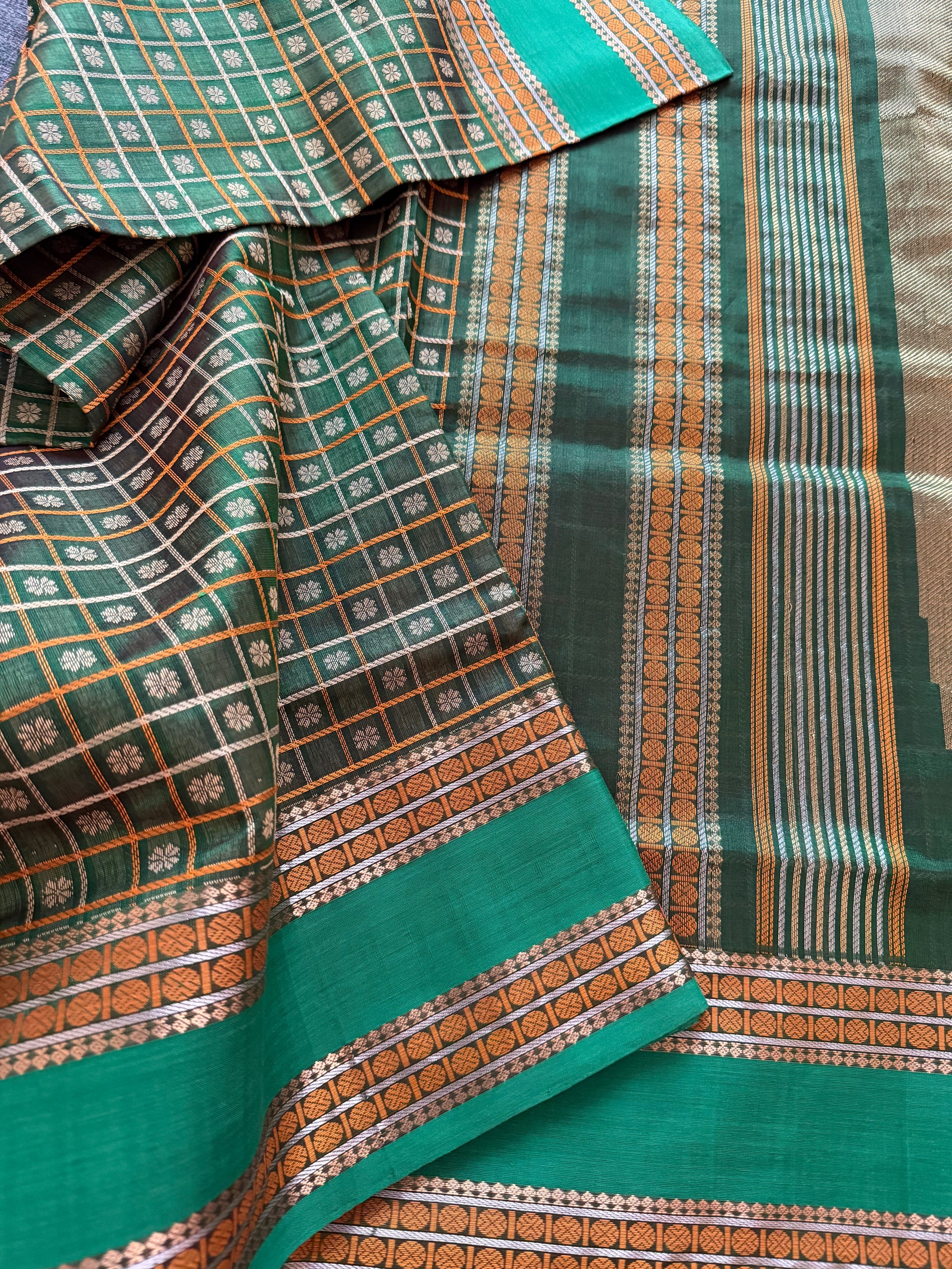 Silk Cotton :  1000 Butta (Green)