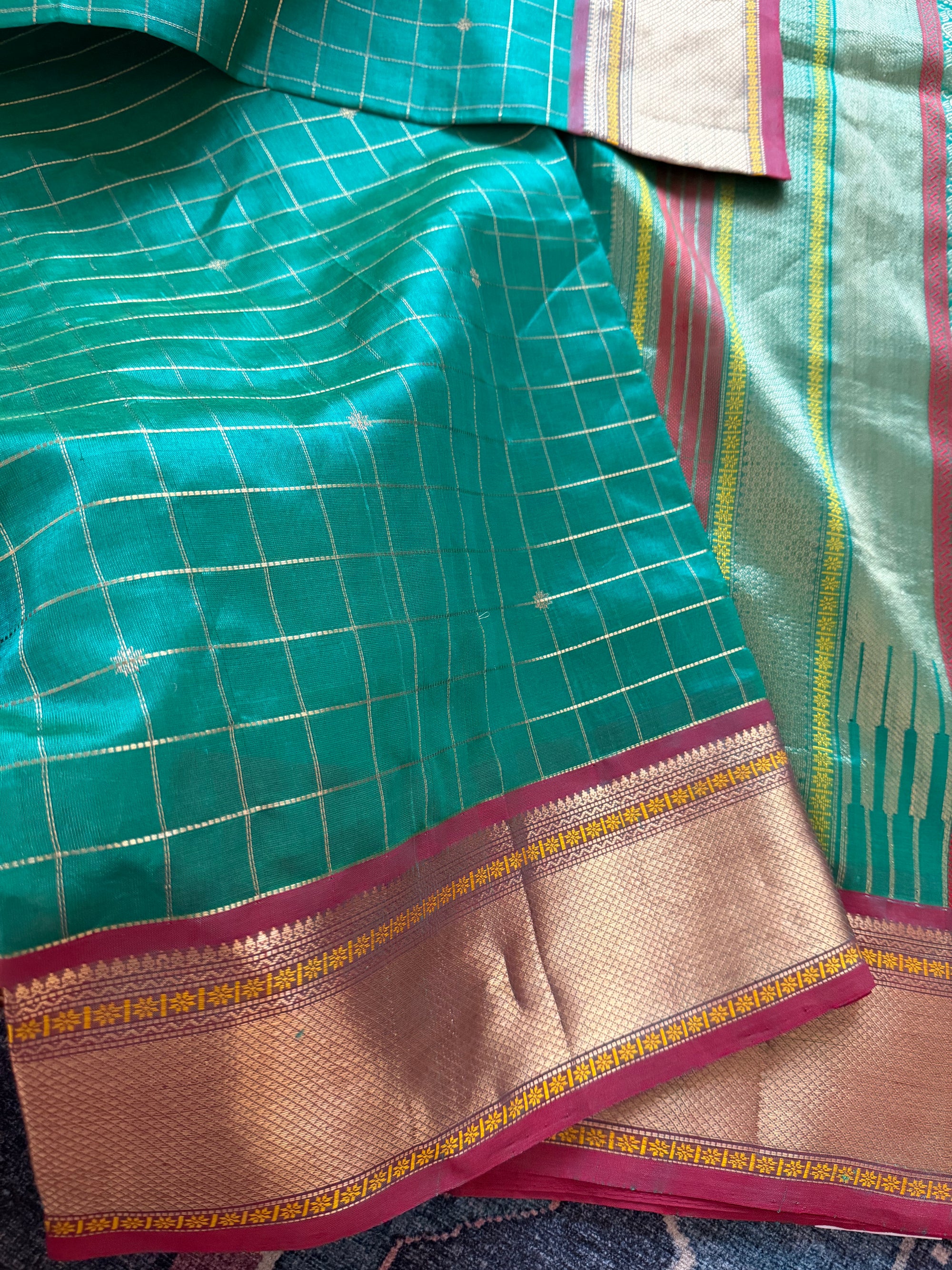 Silk Cotton :  Rama green + Rust