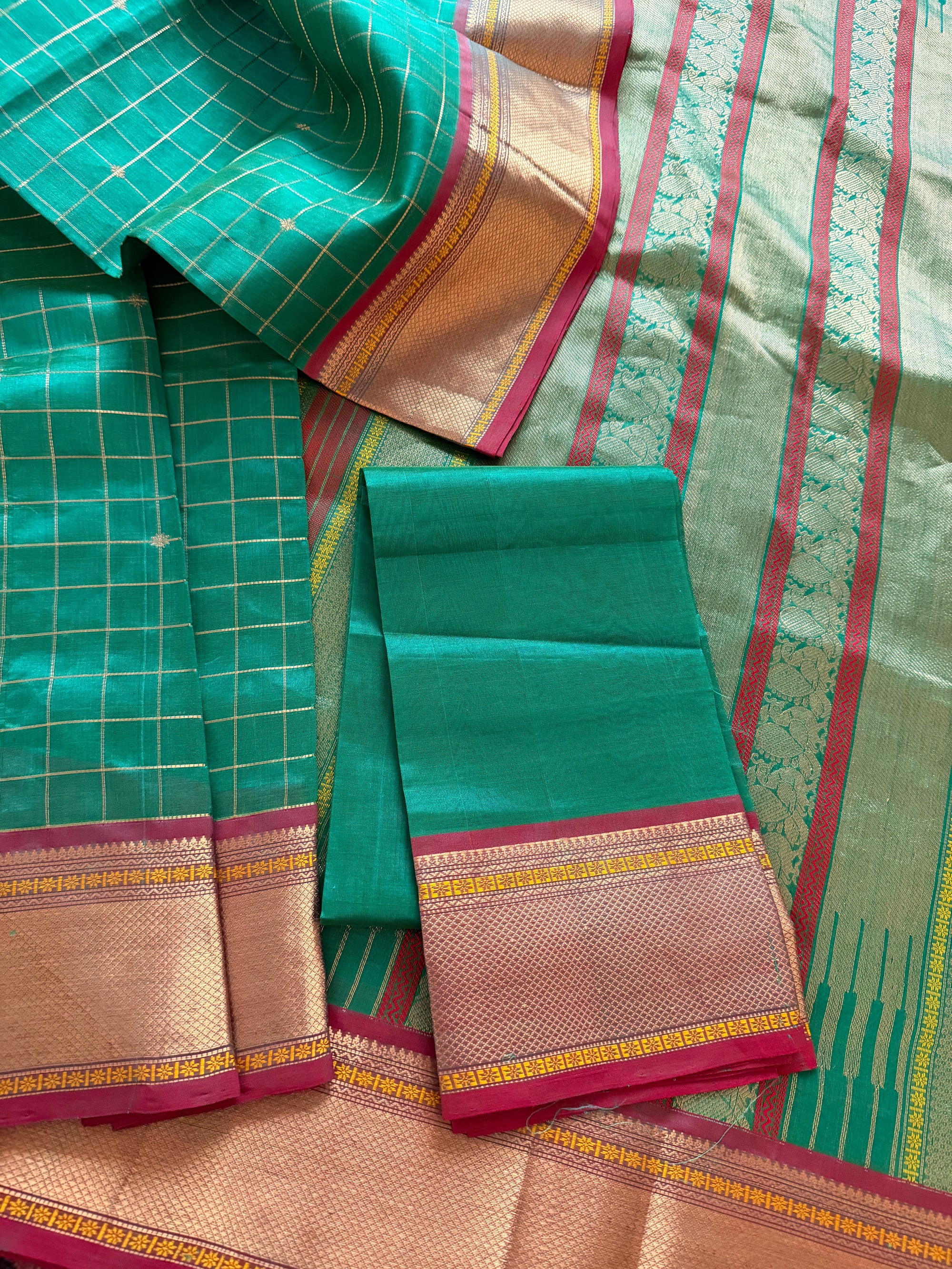 Silk Cotton :  Rama green + Rust