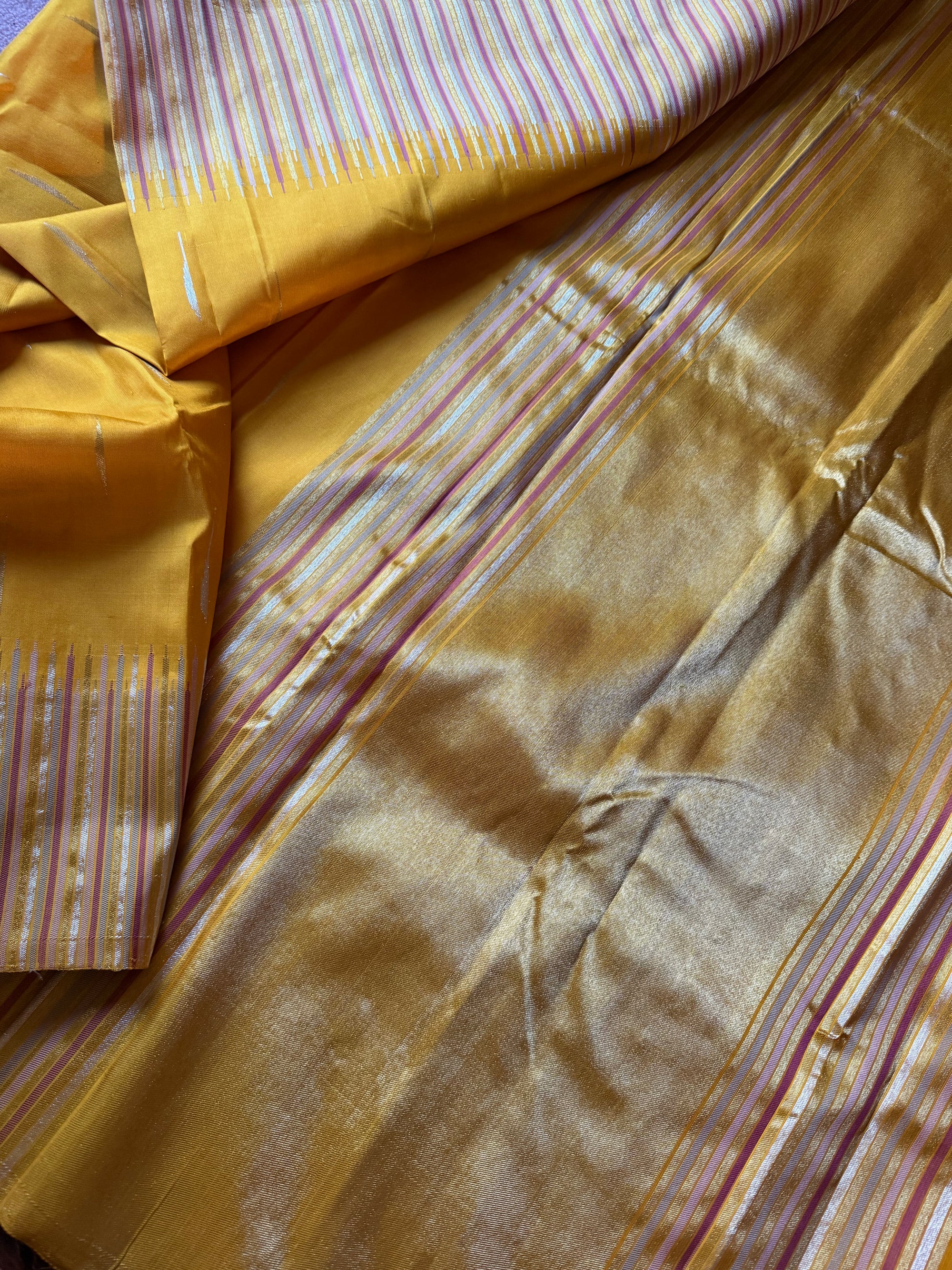 MYTHILI:  8 Kol Kanjivaram with 2 Blouses
