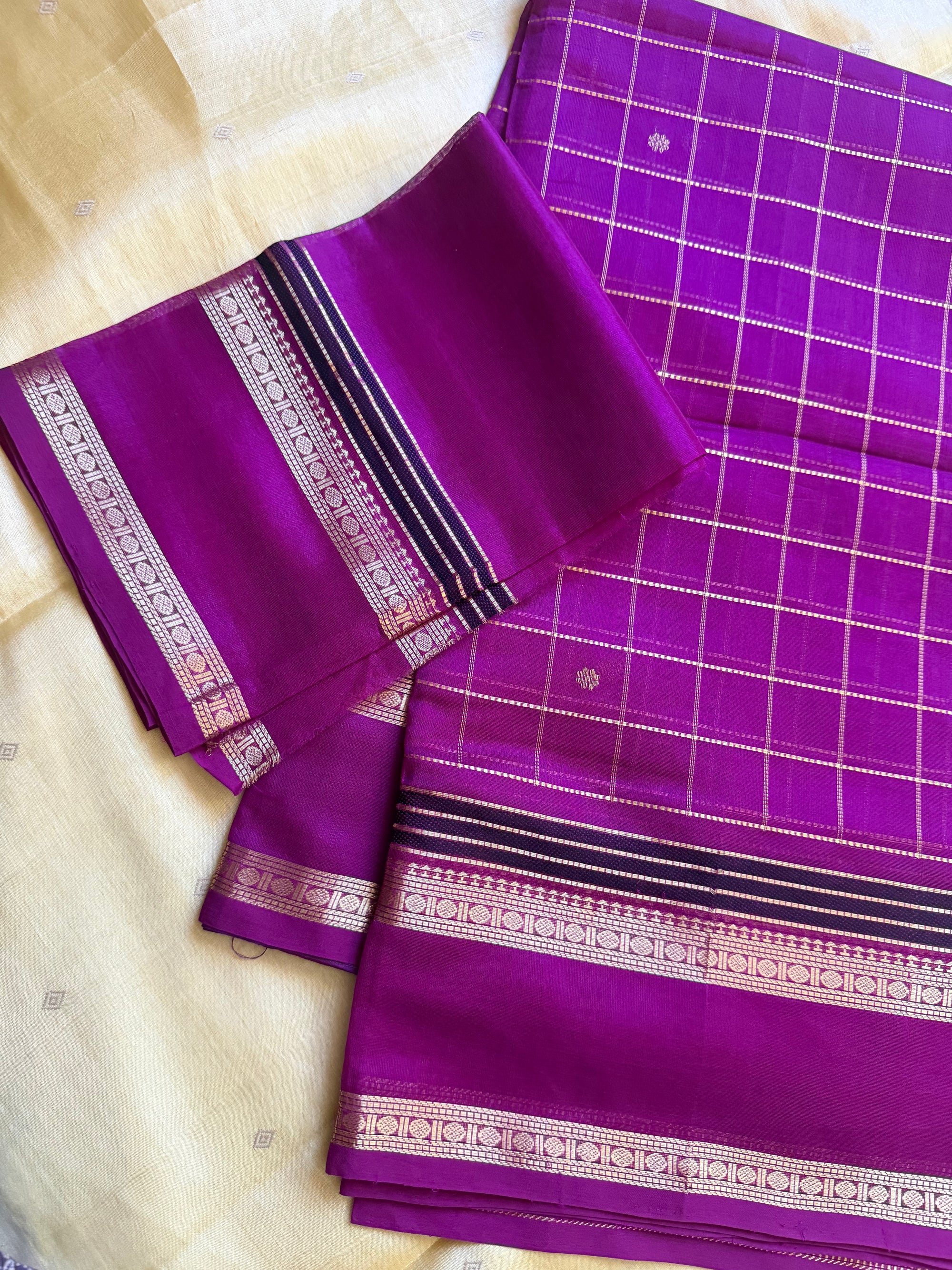 Silk Cotton: Muthu kortha zari kattam