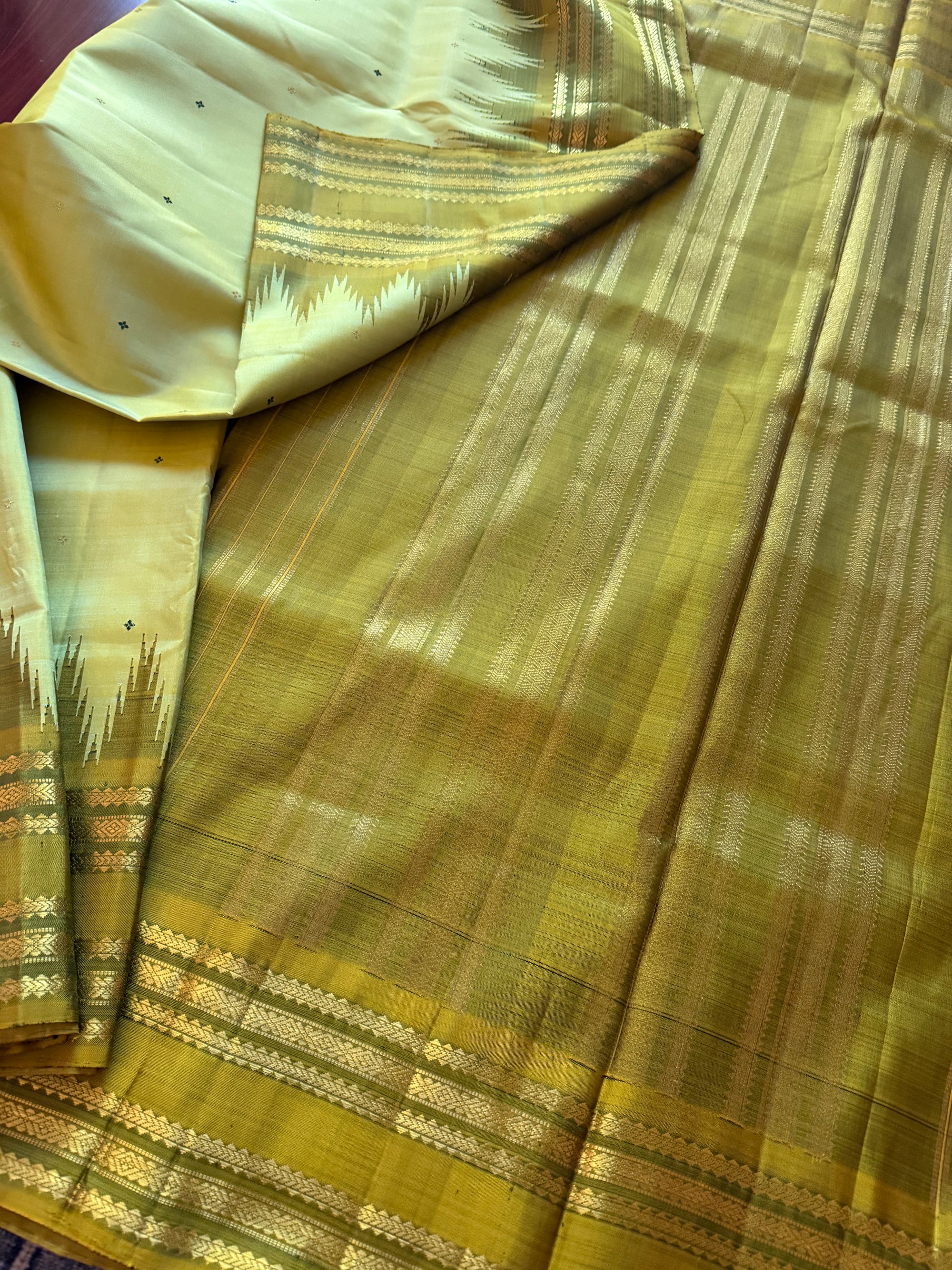 MYTHILI: Golden Green on Green (Vintage Kanjivaram)