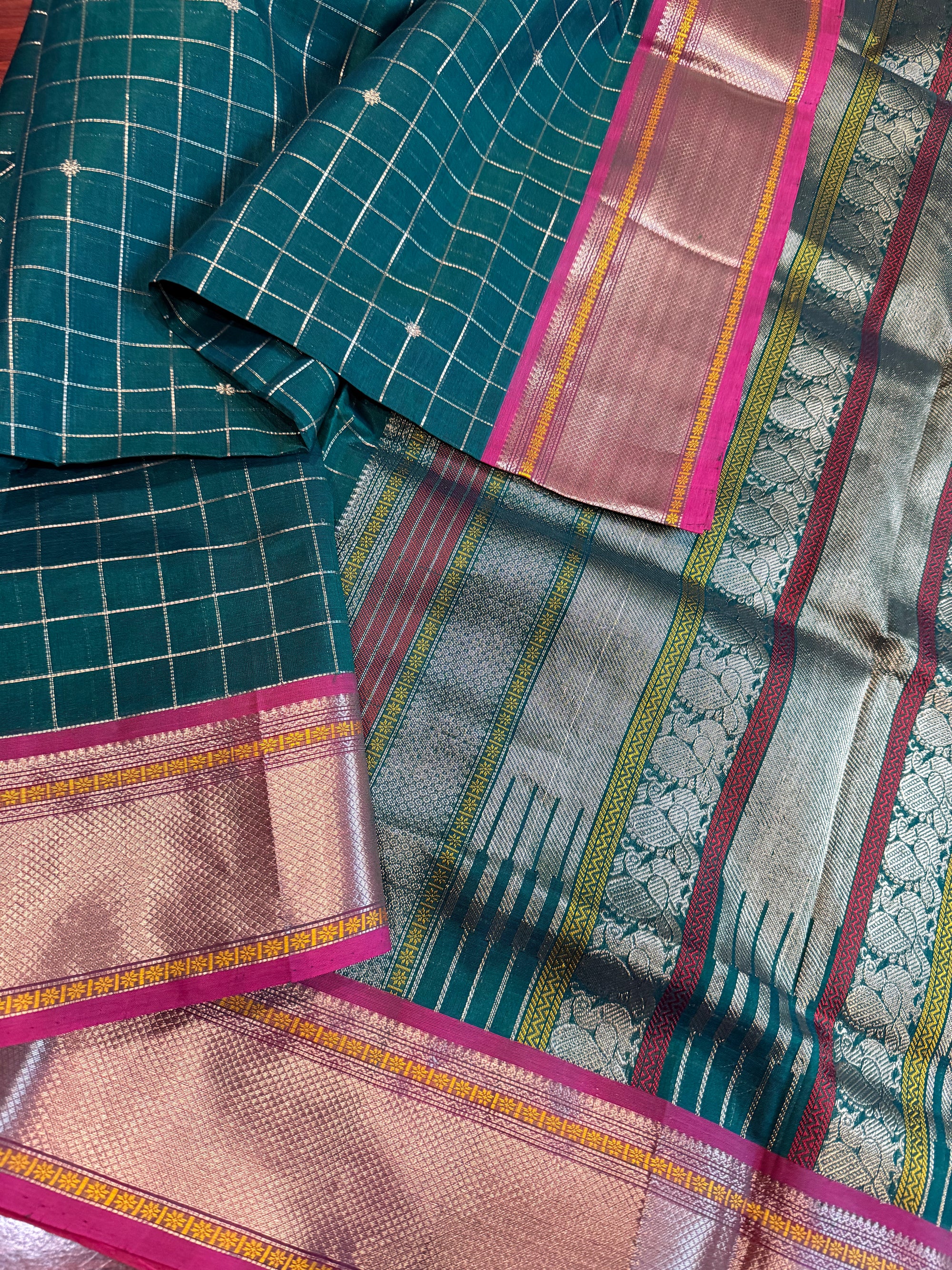Silk Cotton: Muthu Kortha Kattam