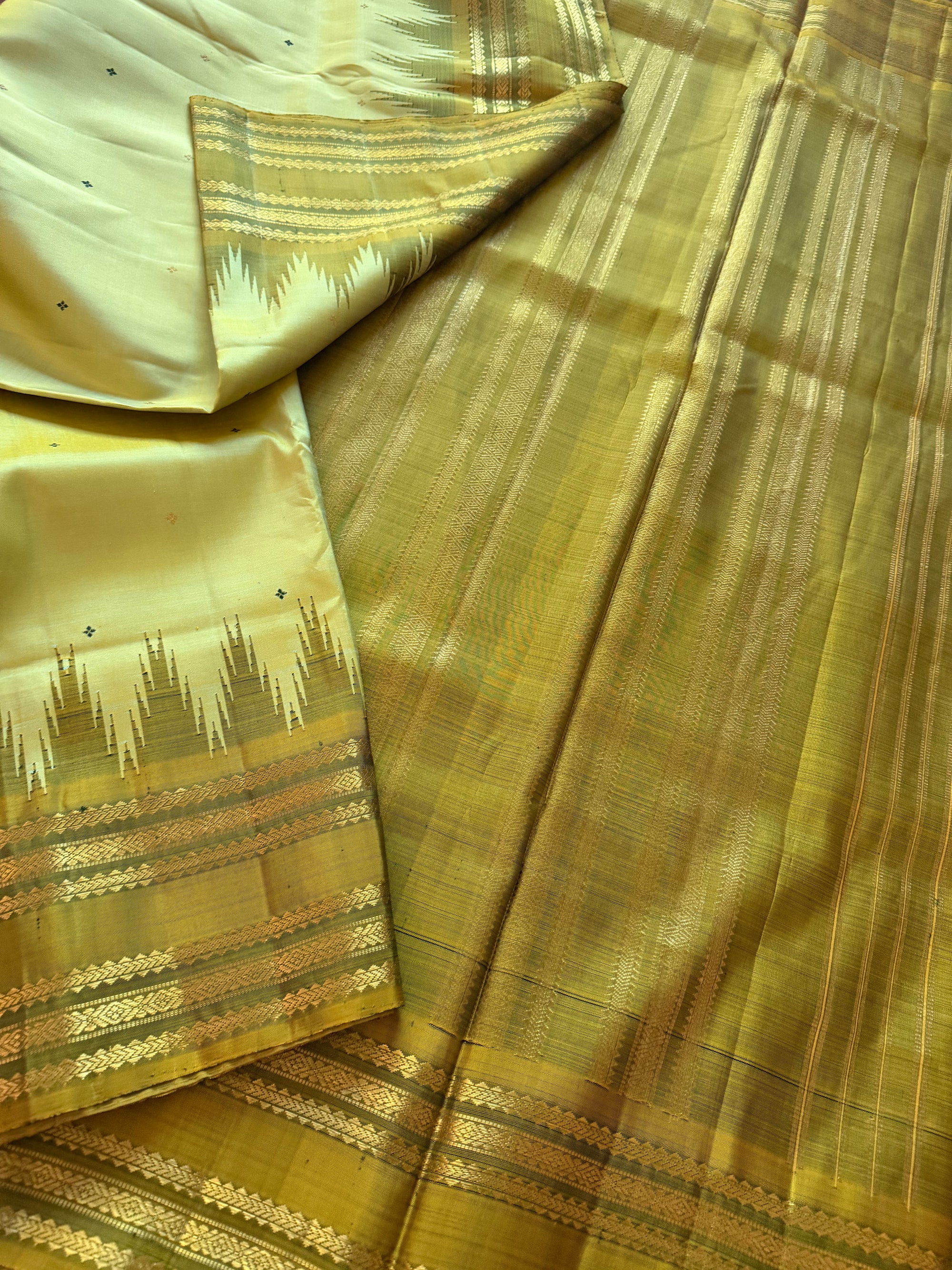 MYTHILI: Golden Green on Green (Vintage Kanjivaram)