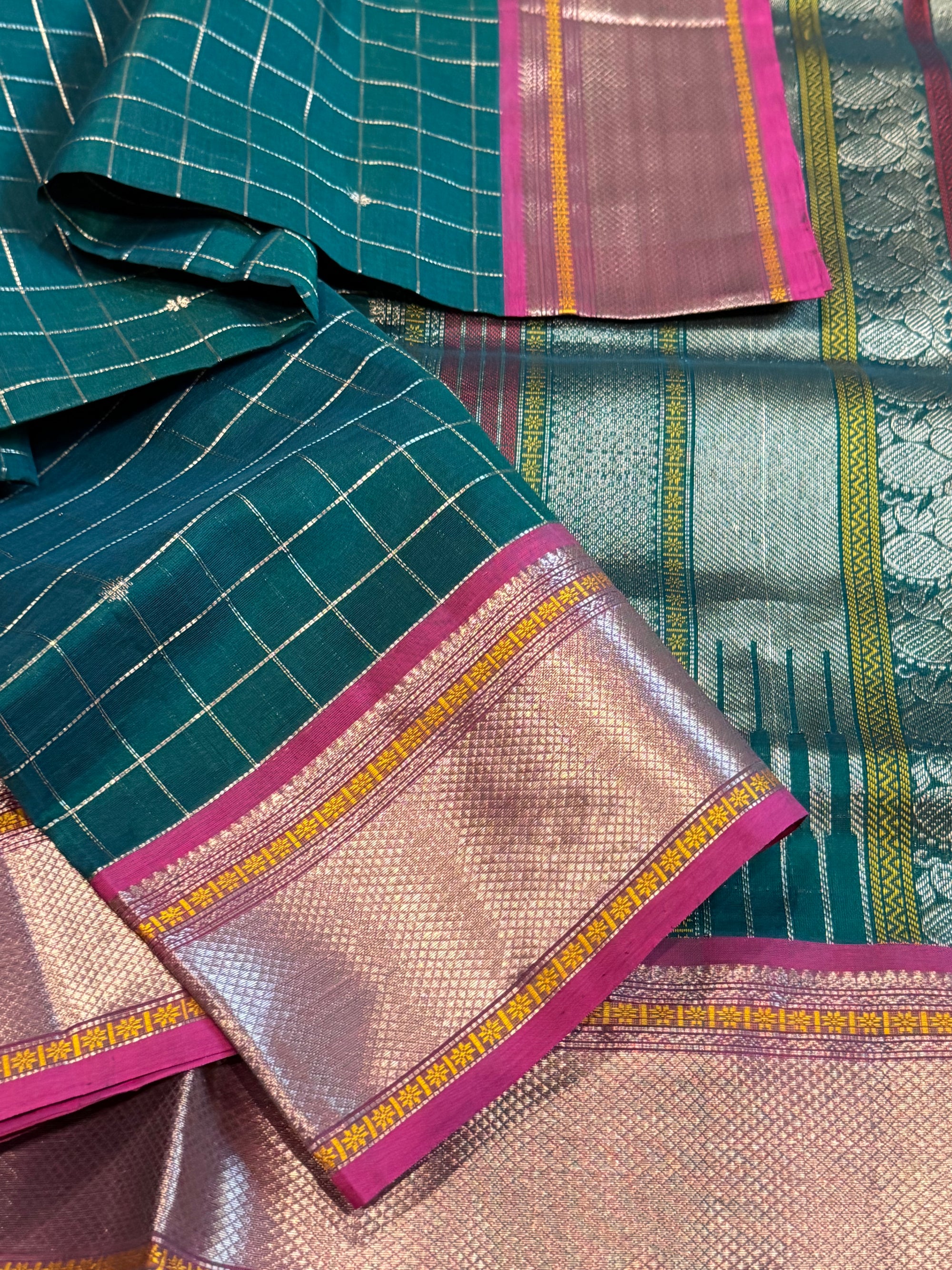 Silk Cotton: Muthu Kortha Kattam
