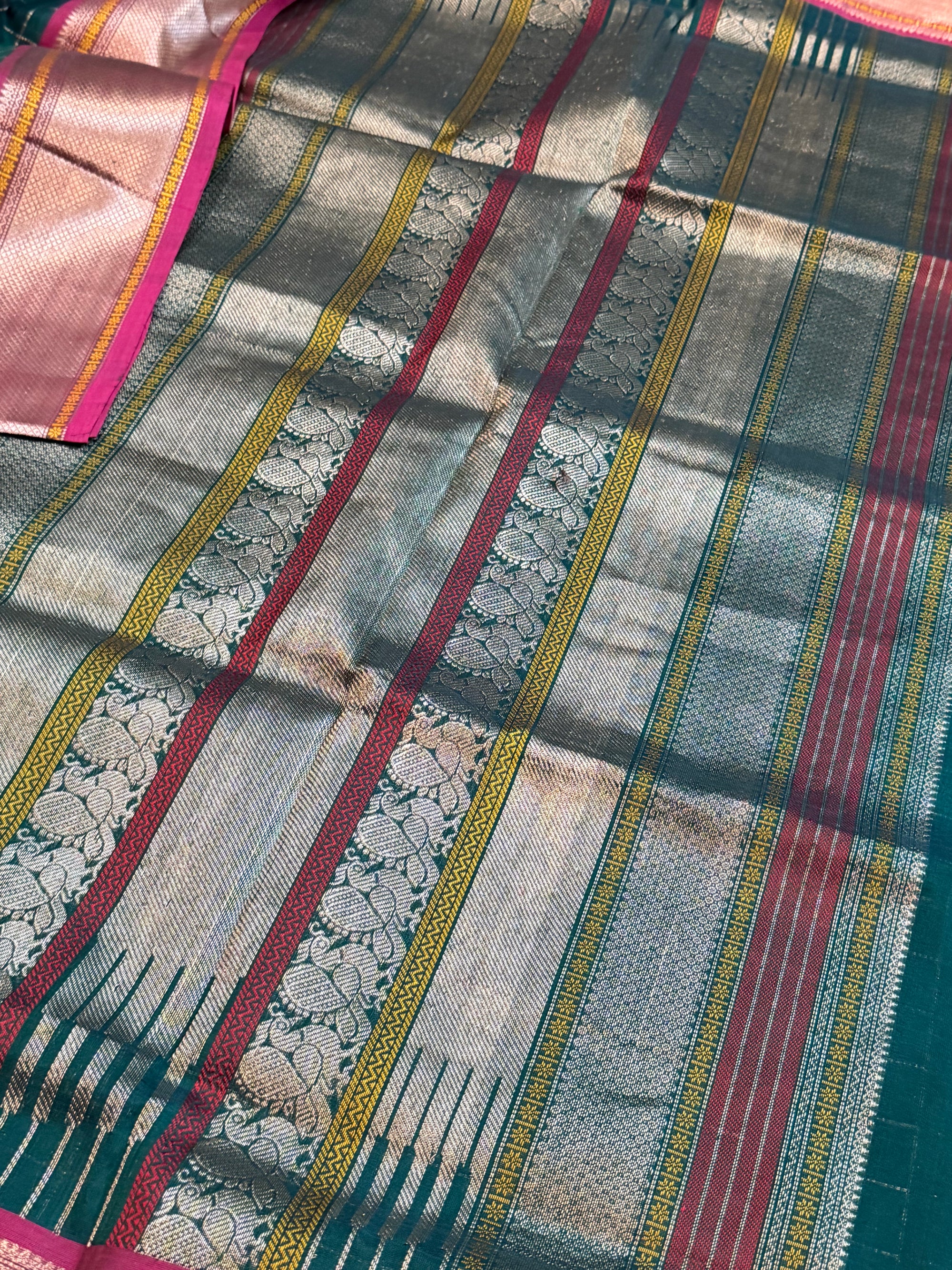 Silk Cotton: Muthu Kortha Kattam