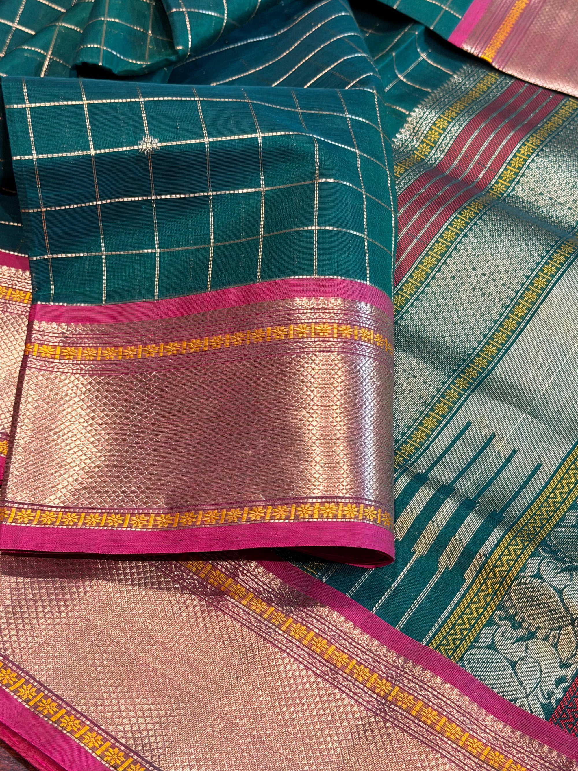 Silk Cotton: Muthu Kortha Kattam