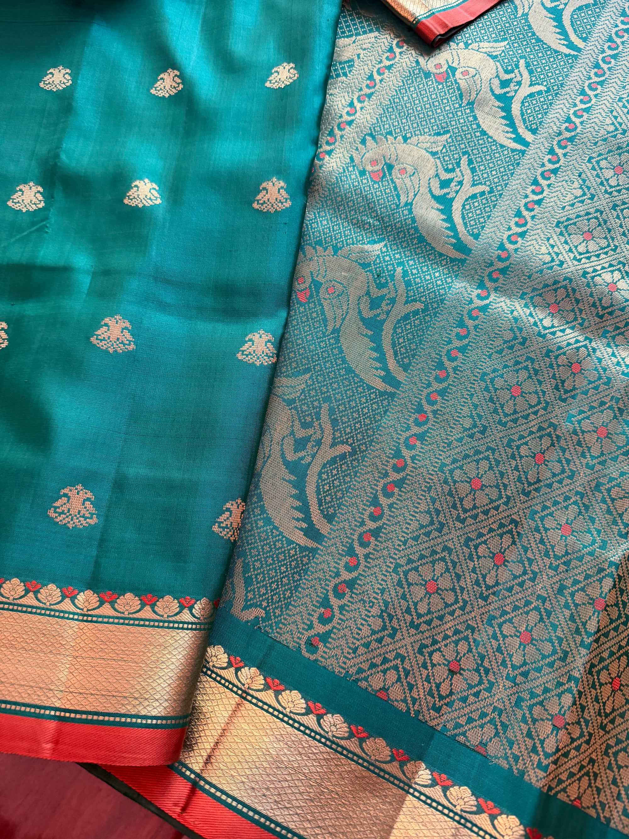 SWARA: Vintage Inspired Kanjivaram (Meenakshi Green)