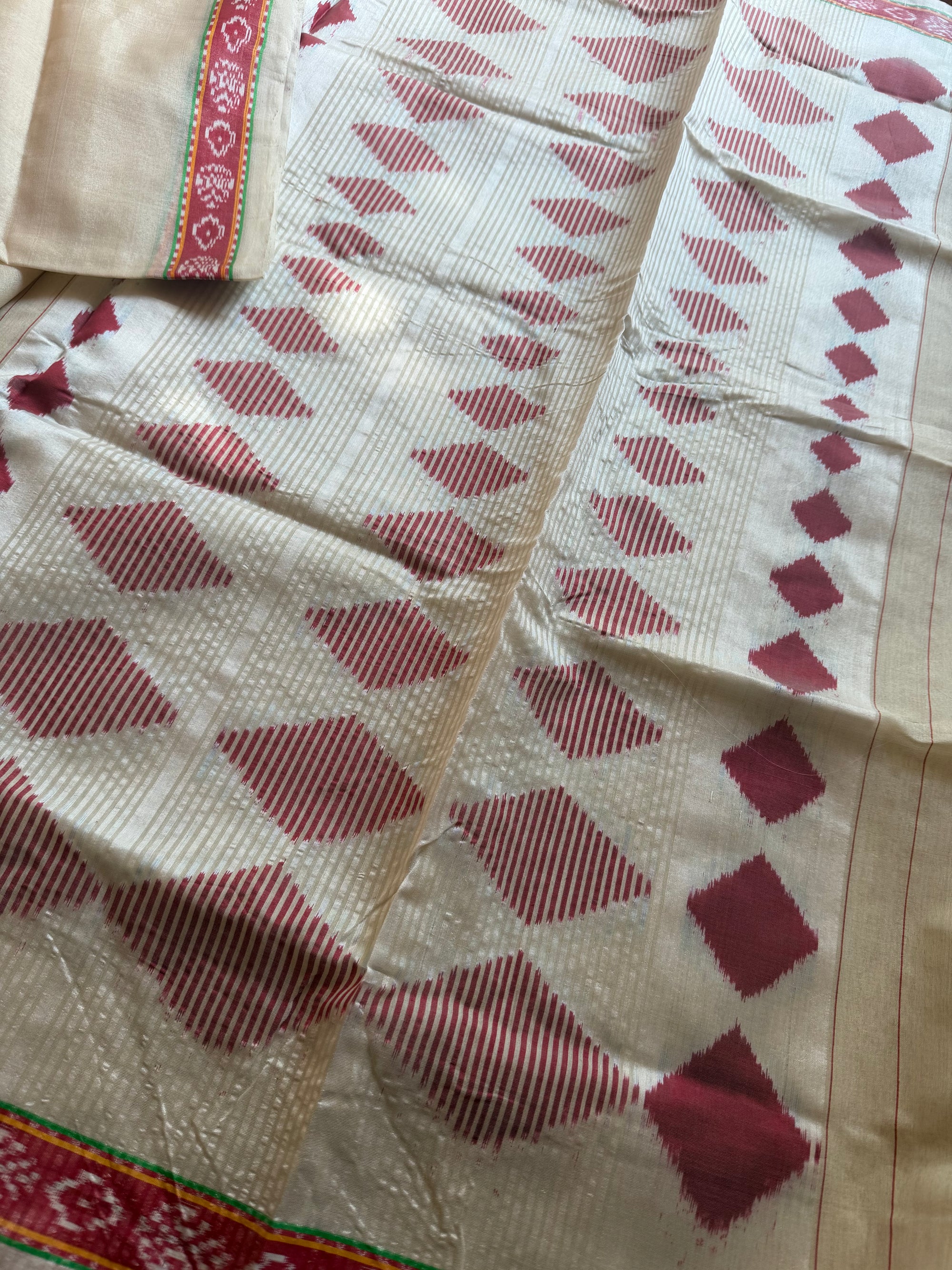 Pochampally Ikat: Organza