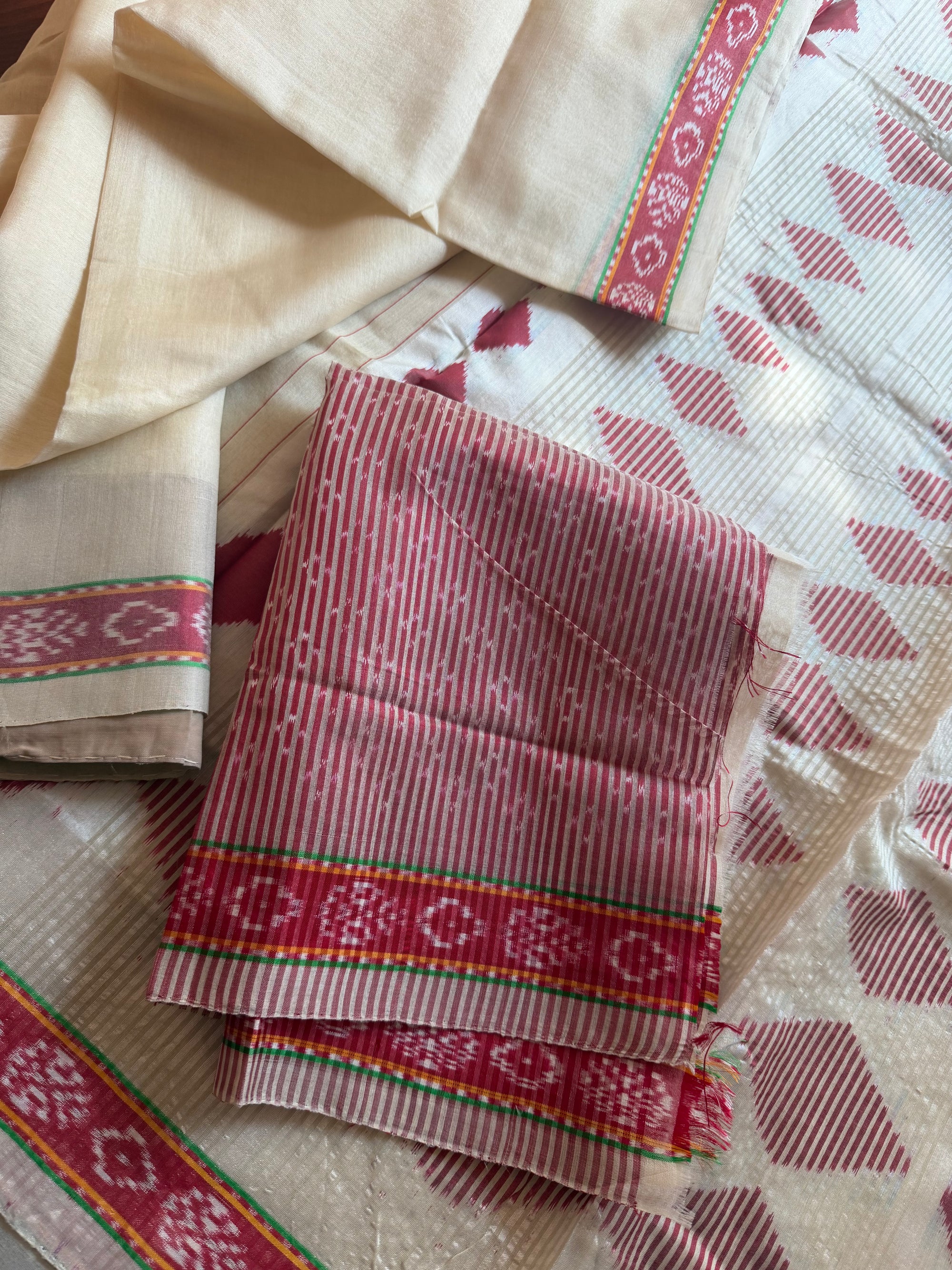 Pochampally Ikat: Organza