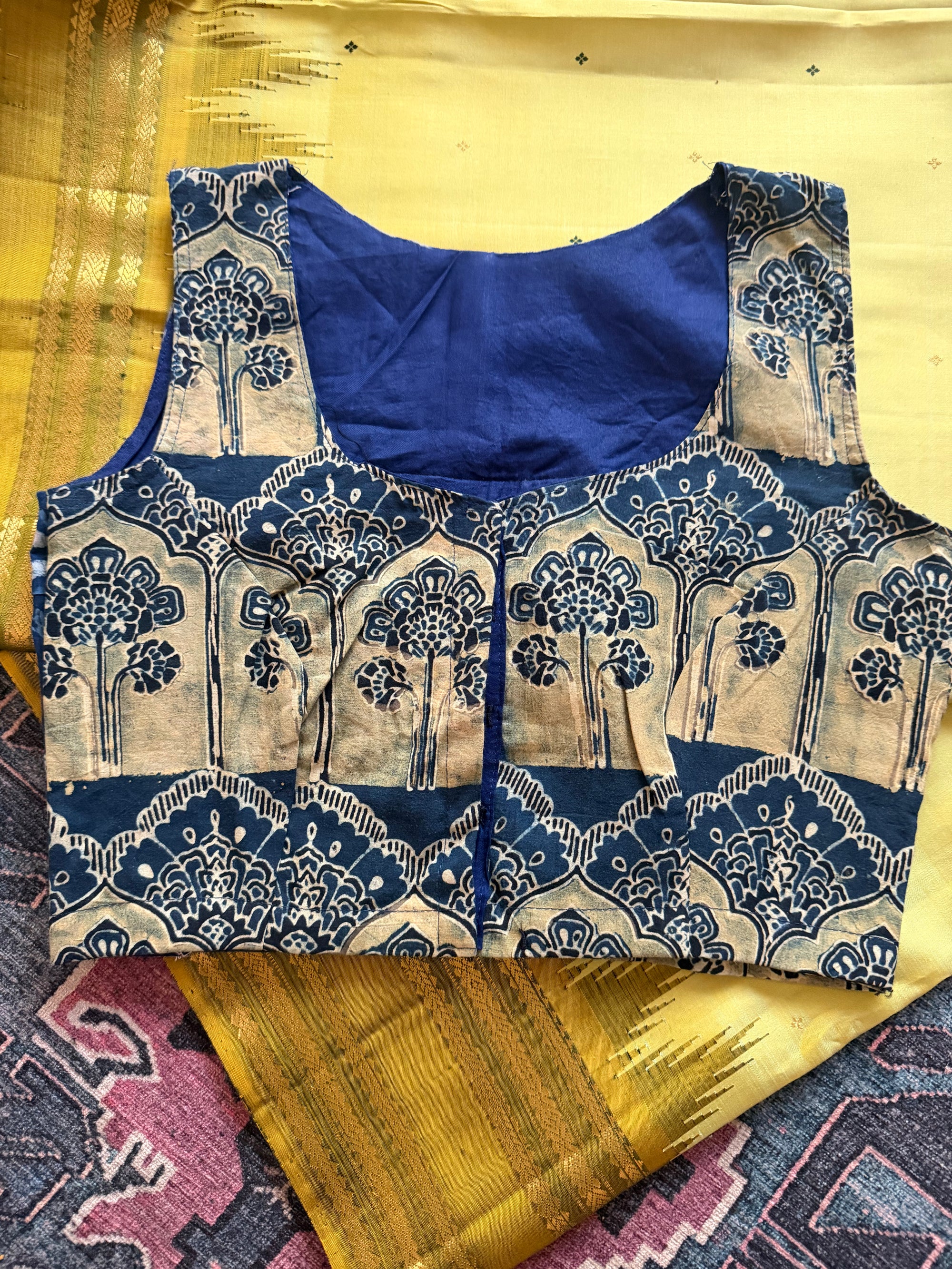 Handcrafted Ready to Wear Blouse : Ikat &amp; Suf Embroidery (36/38)